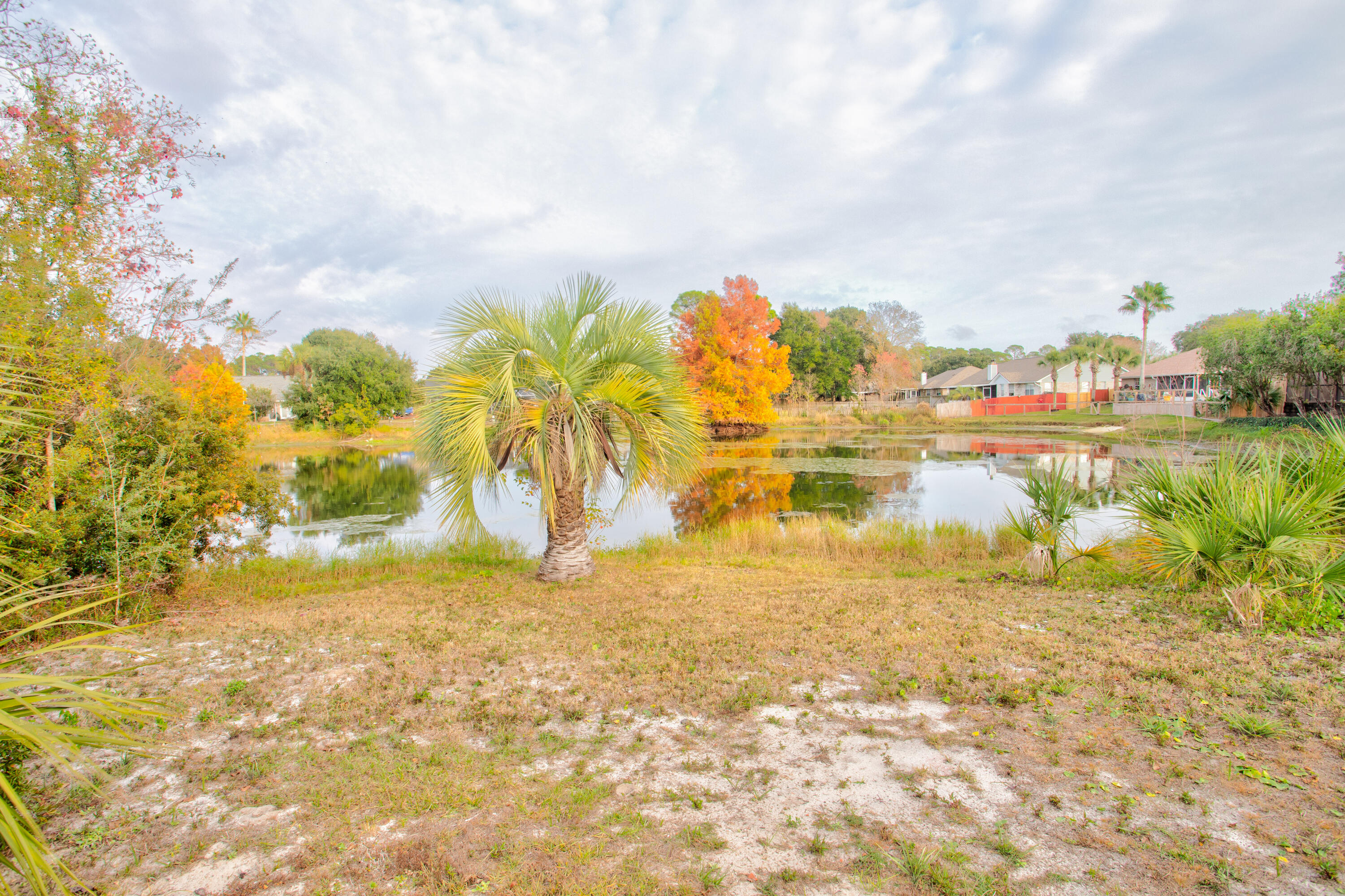 SPANISH TRACE ESTATES - Residential
