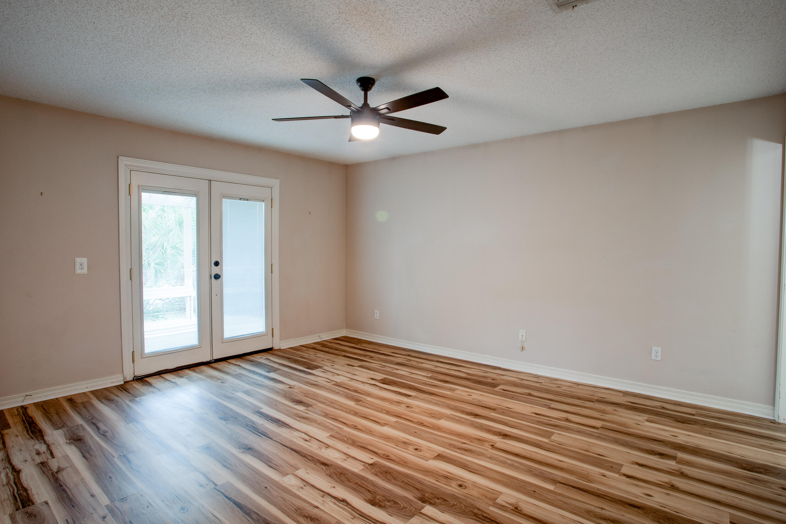 SPANISH TRACE ESTATES - Residential