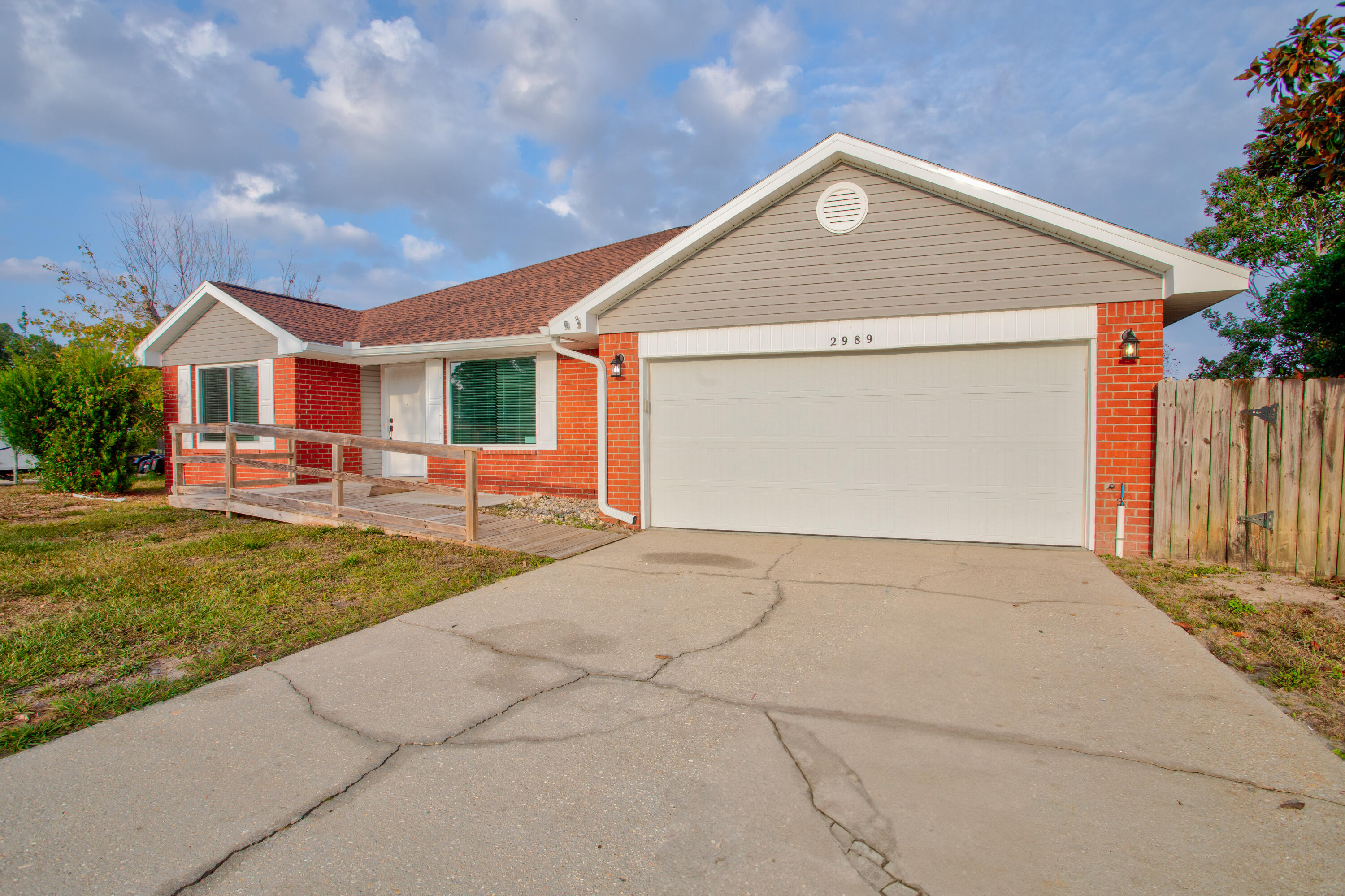 SPANISH TRACE ESTATES - Residential