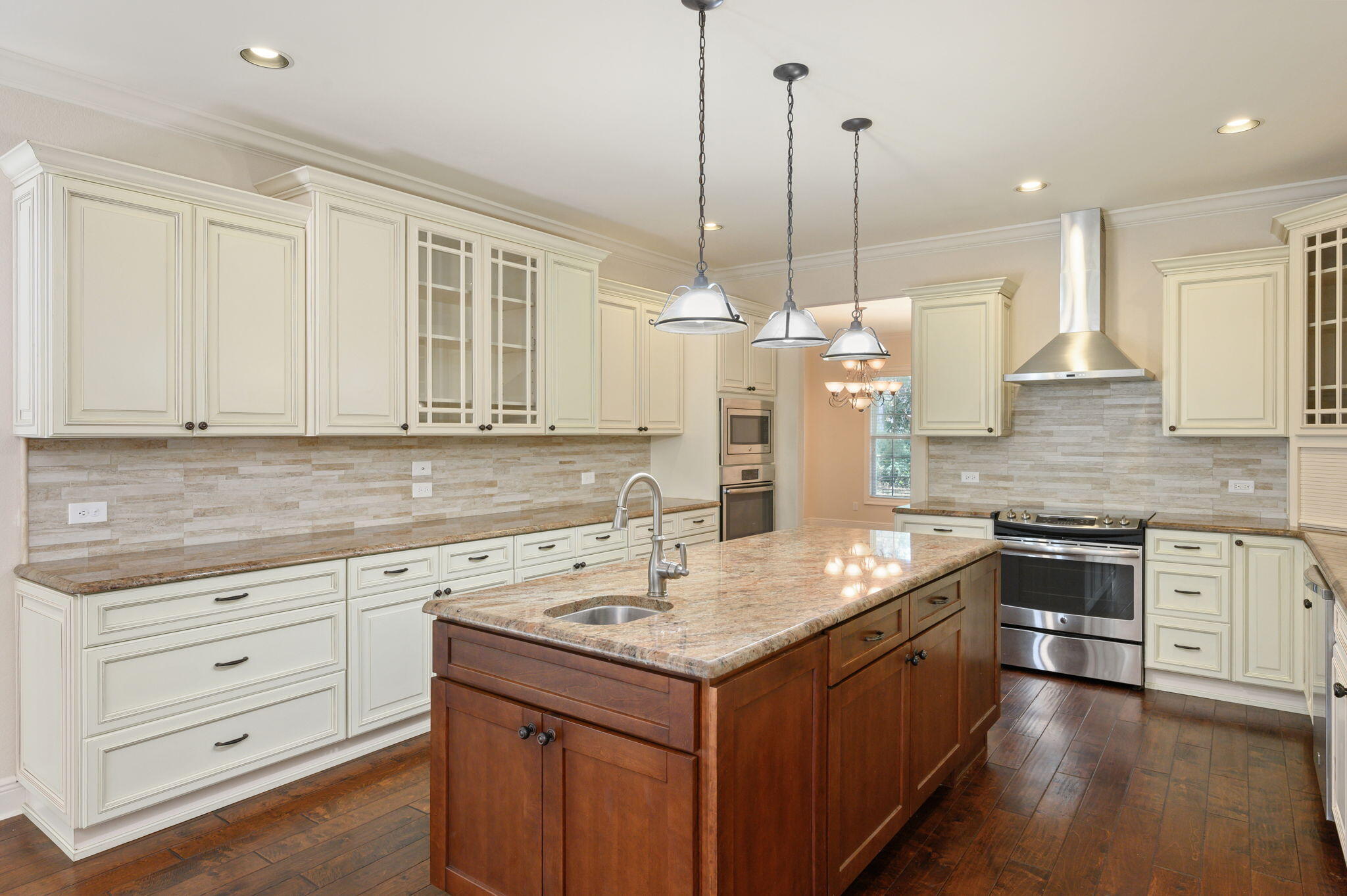 CLAIRES VINEYARD - Residential