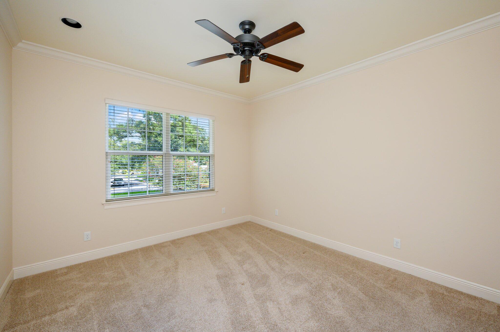 CLAIRES VINEYARD - Residential