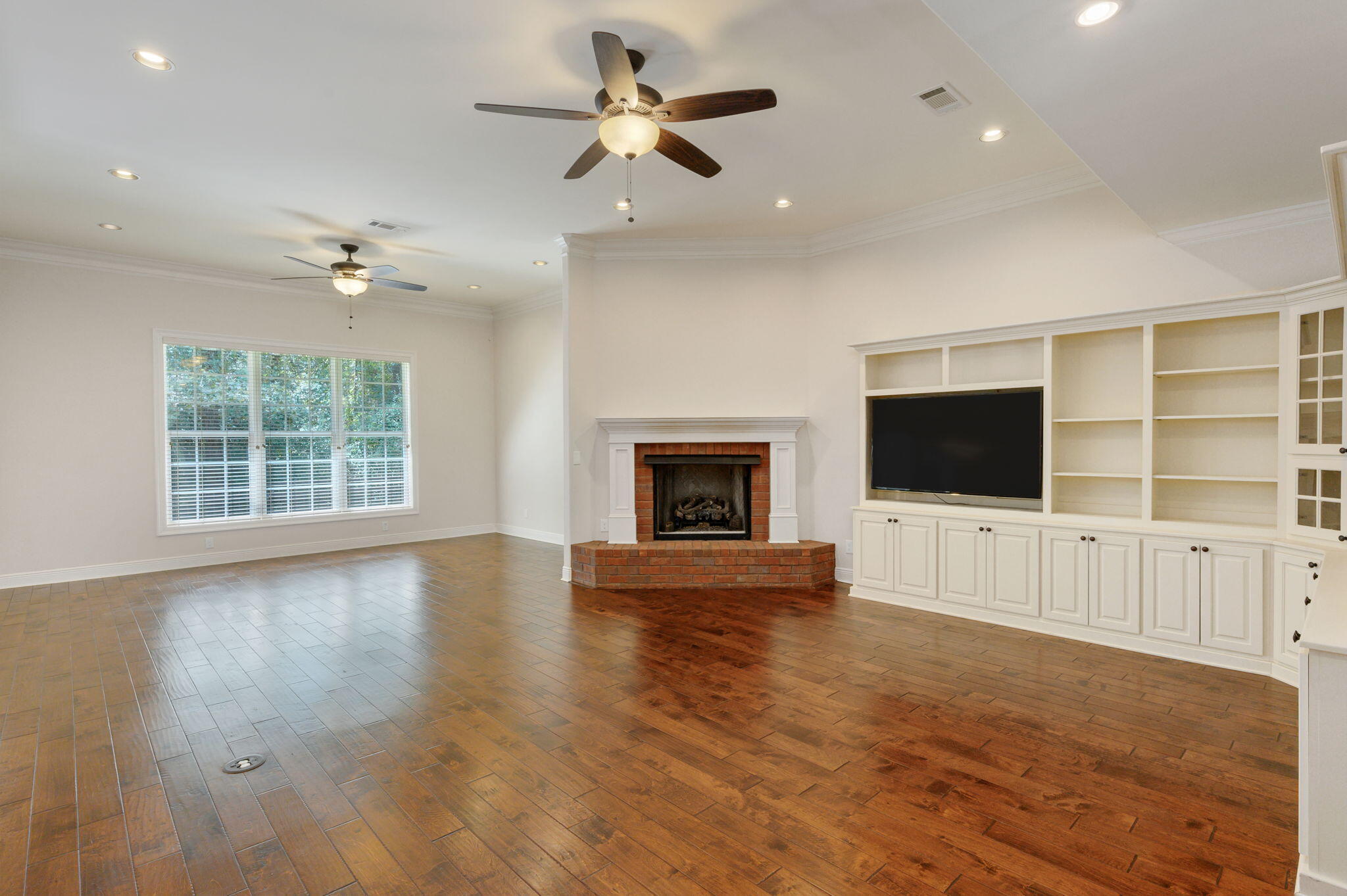 CLAIRES VINEYARD - Residential