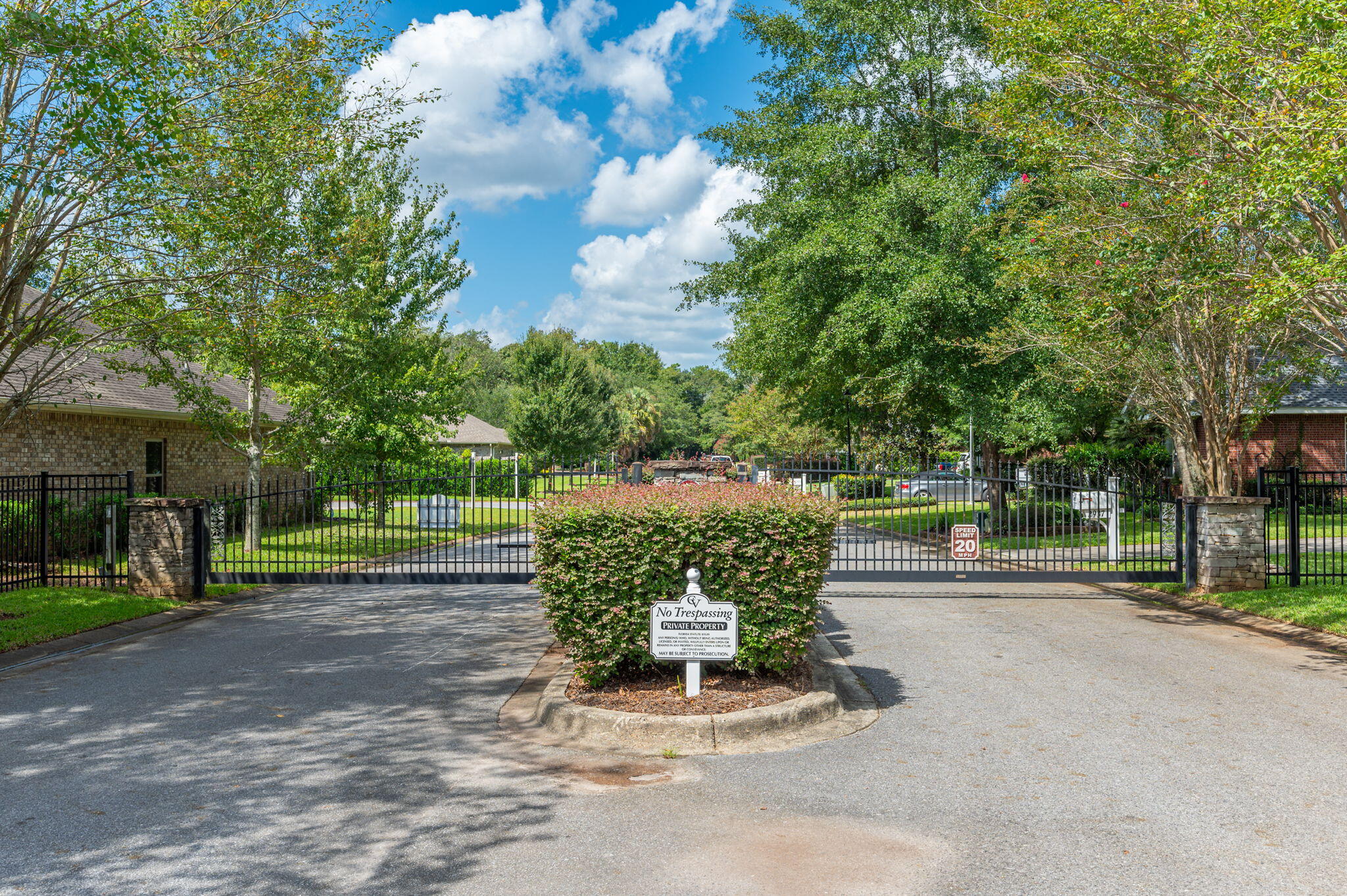 CLAIRES VINEYARD - Residential