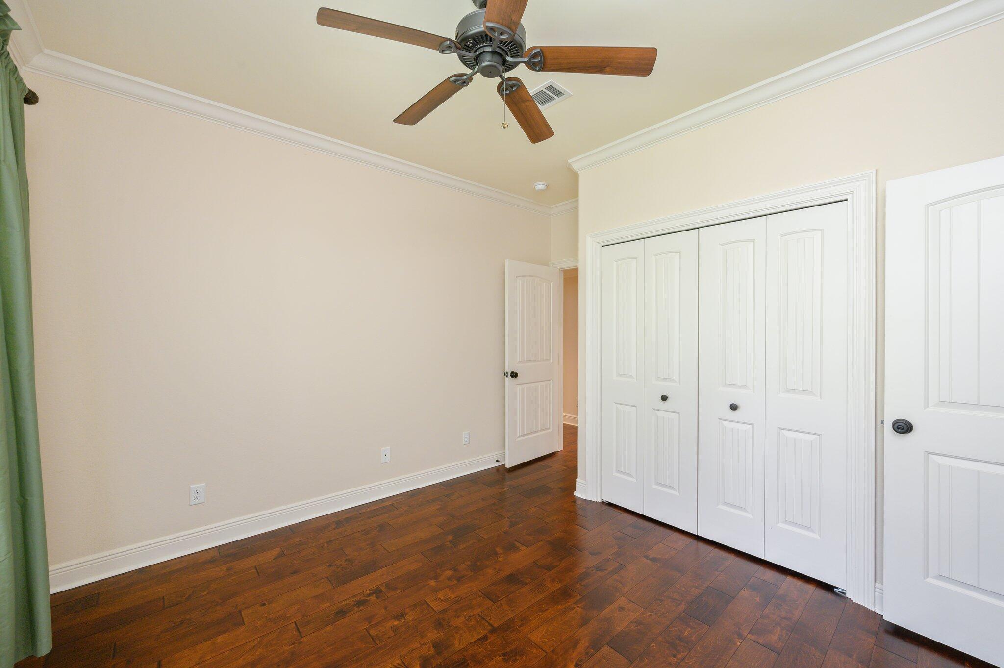 CLAIRES VINEYARD - Residential