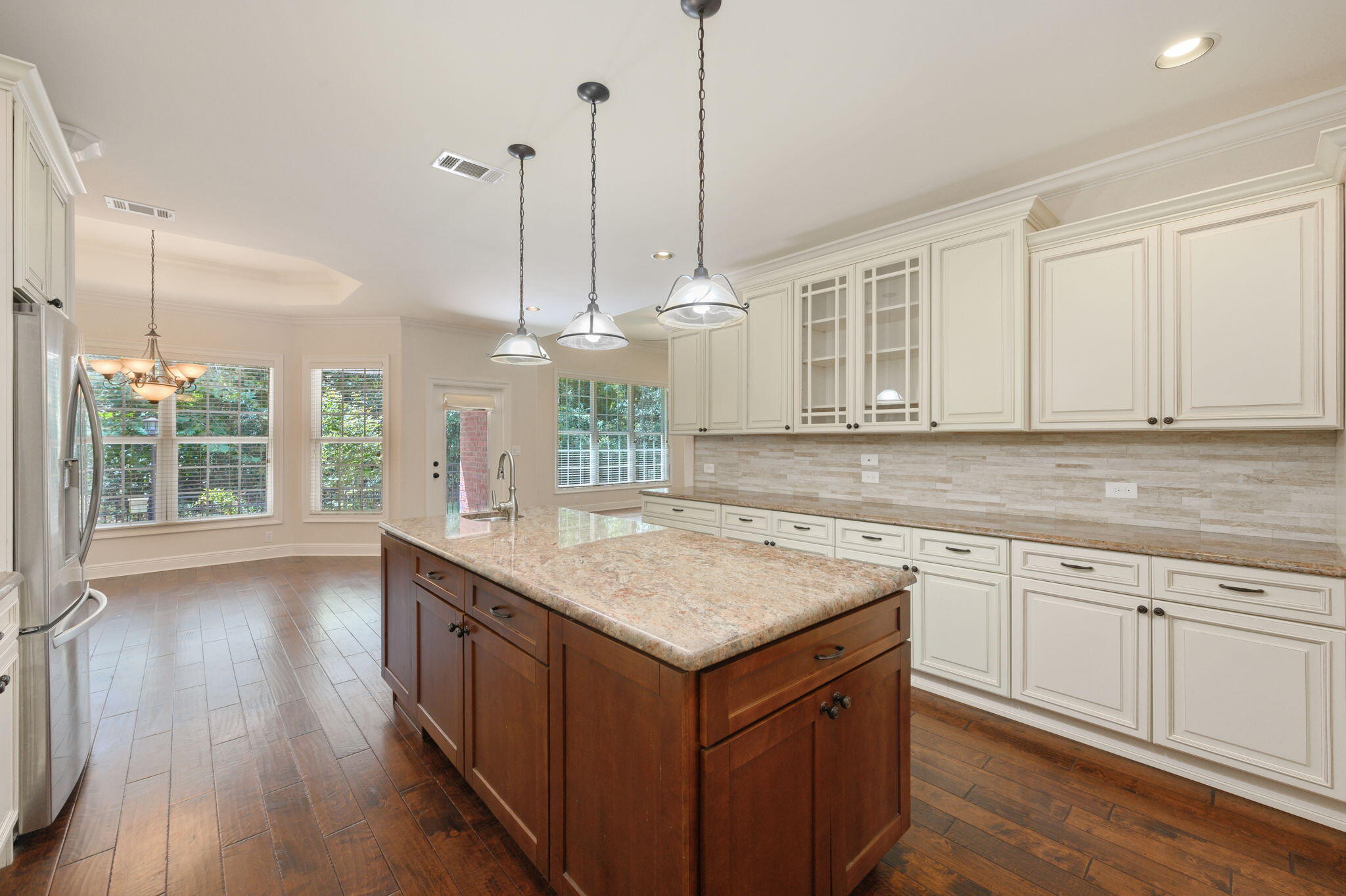 CLAIRES VINEYARD - Residential