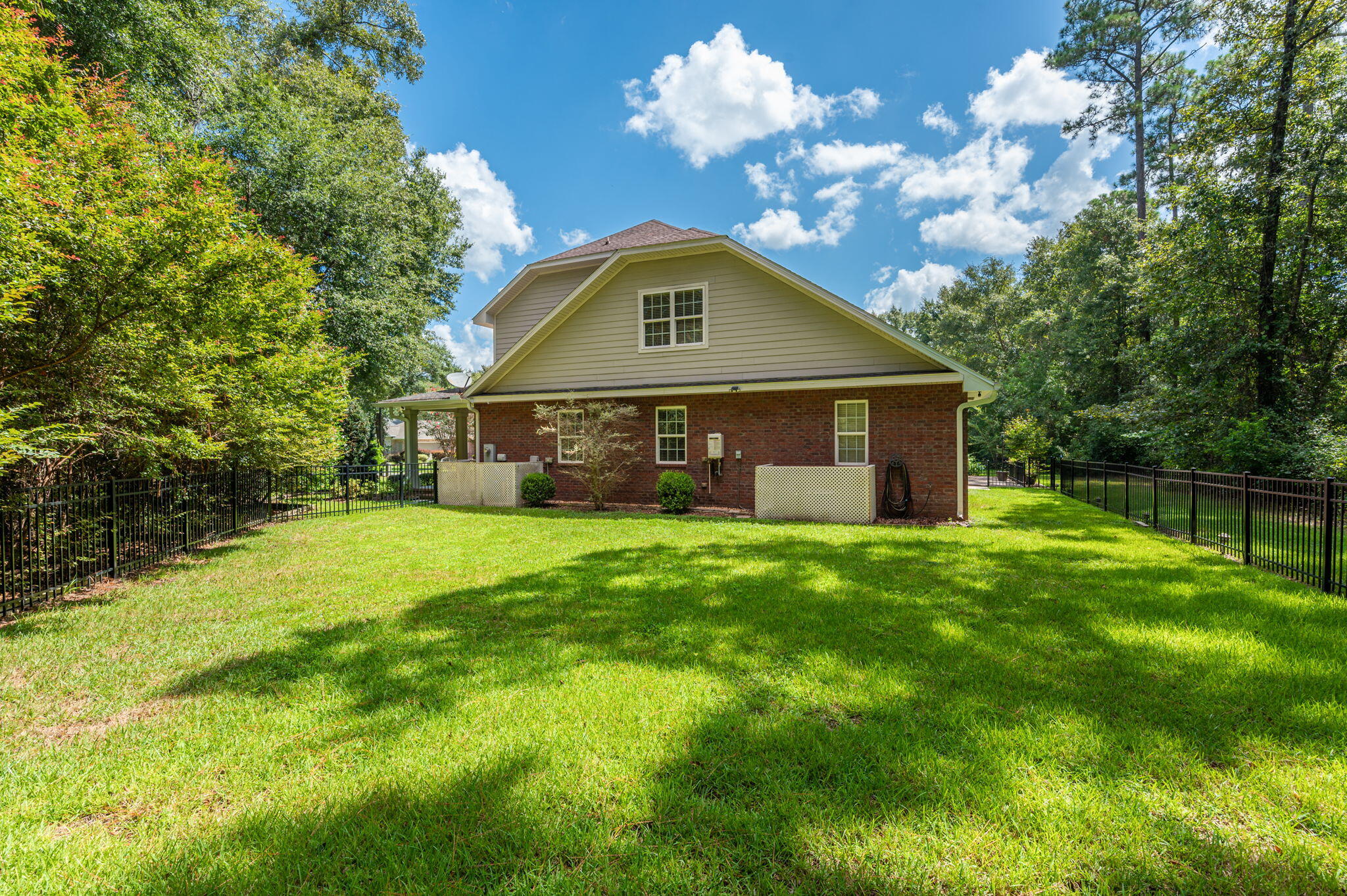CLAIRES VINEYARD - Residential