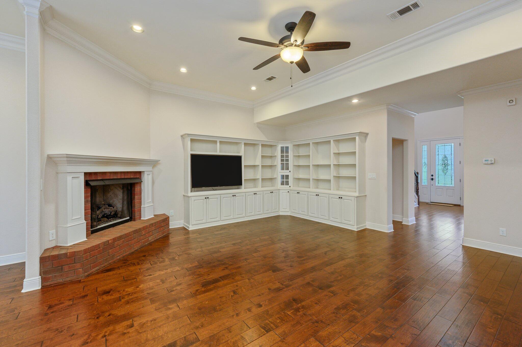 CLAIRES VINEYARD - Residential