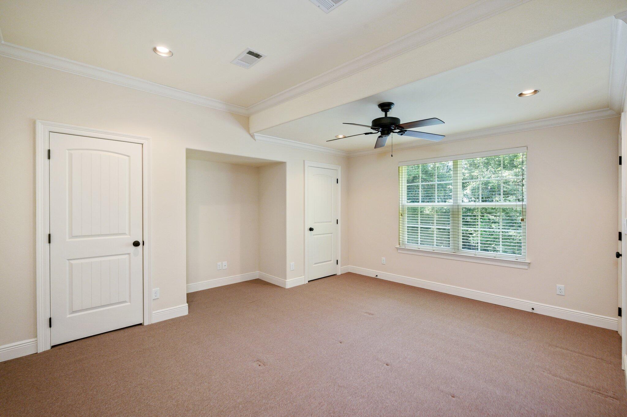 CLAIRES VINEYARD - Residential