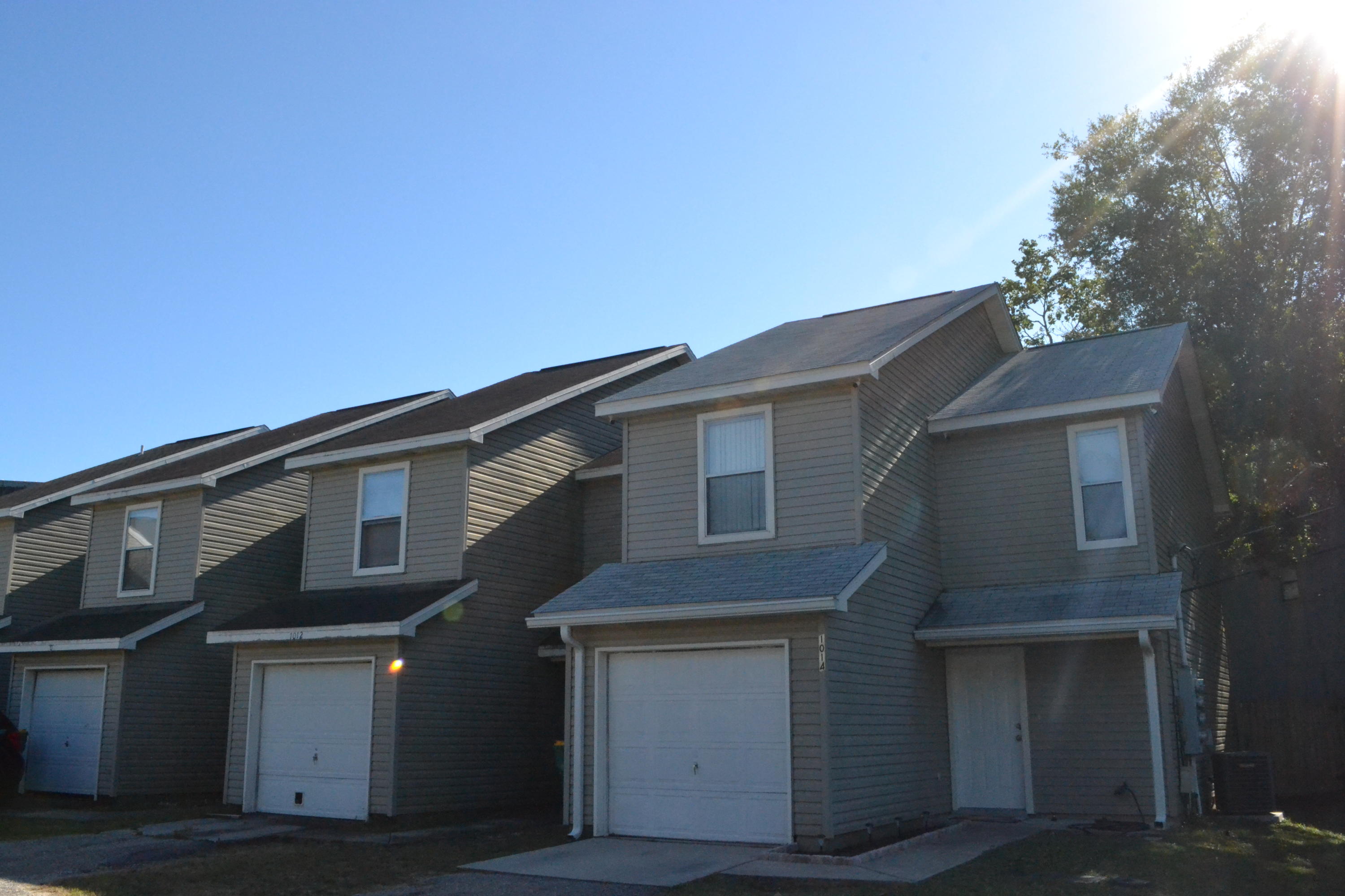 TOKALON TERRACE S/D LOT 15 - Residential