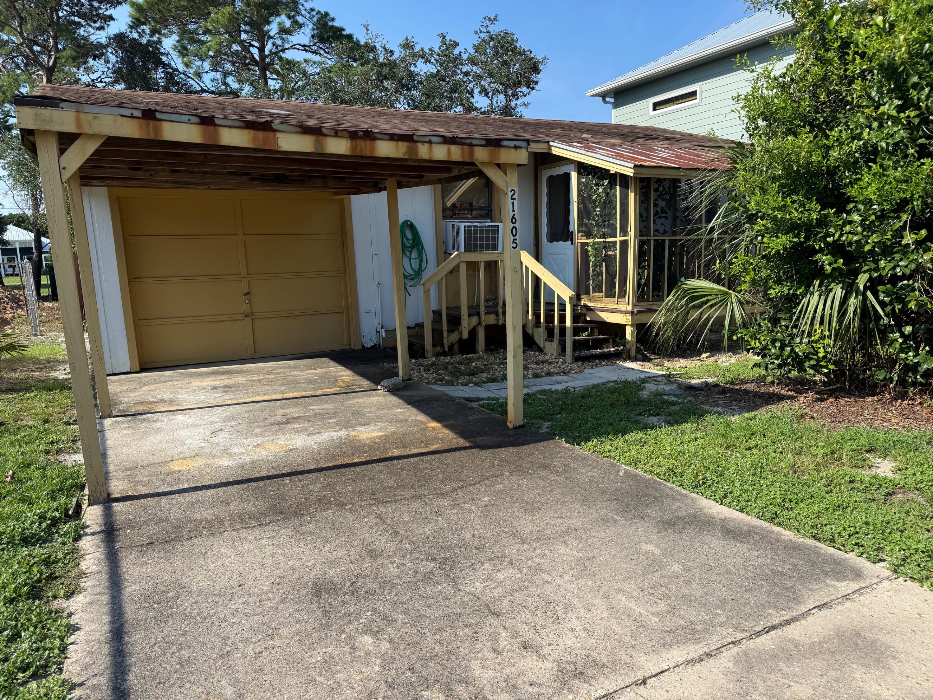 RIVIERA BEACH 1ST ADDN - Residential