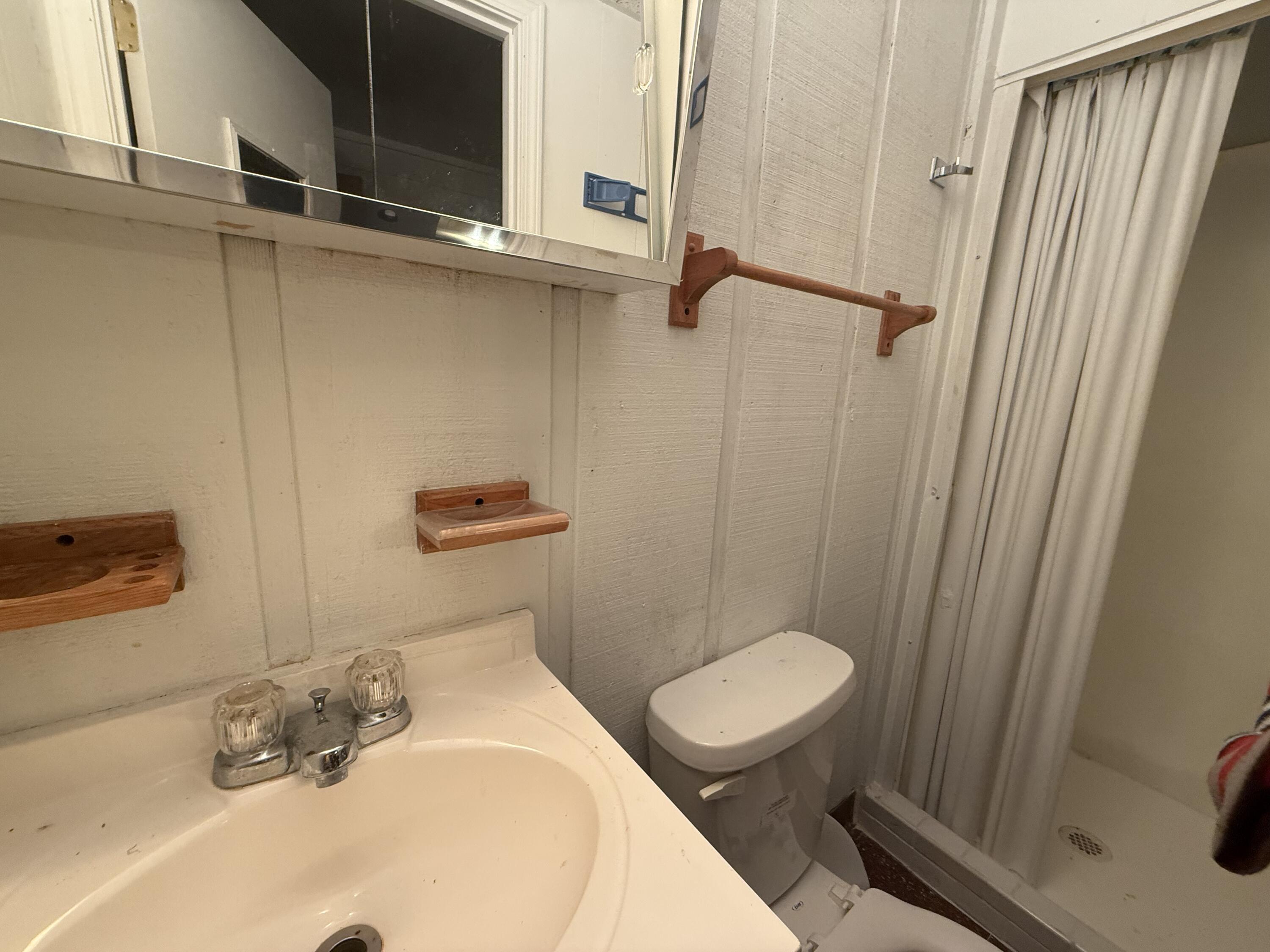 RIVIERA BEACH 1ST ADDN - Residential