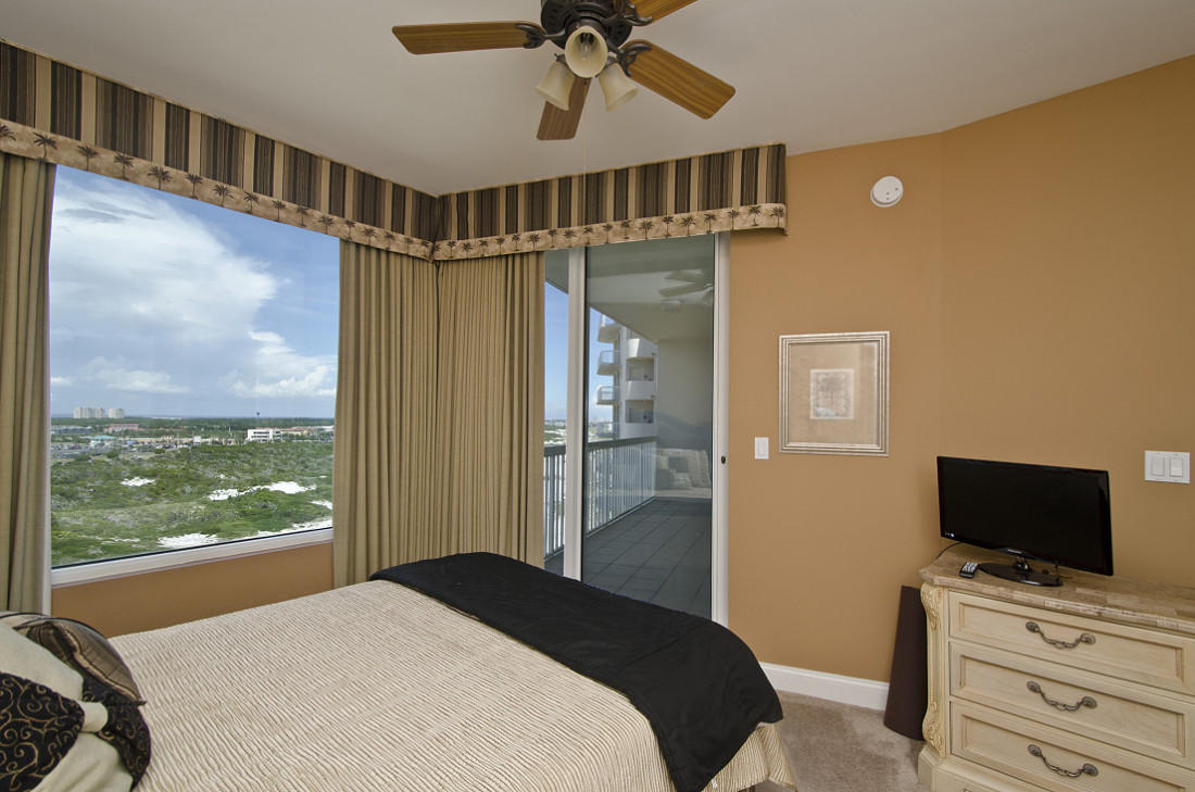 ST. THOMAS AT SILVER SHELLS - Residential