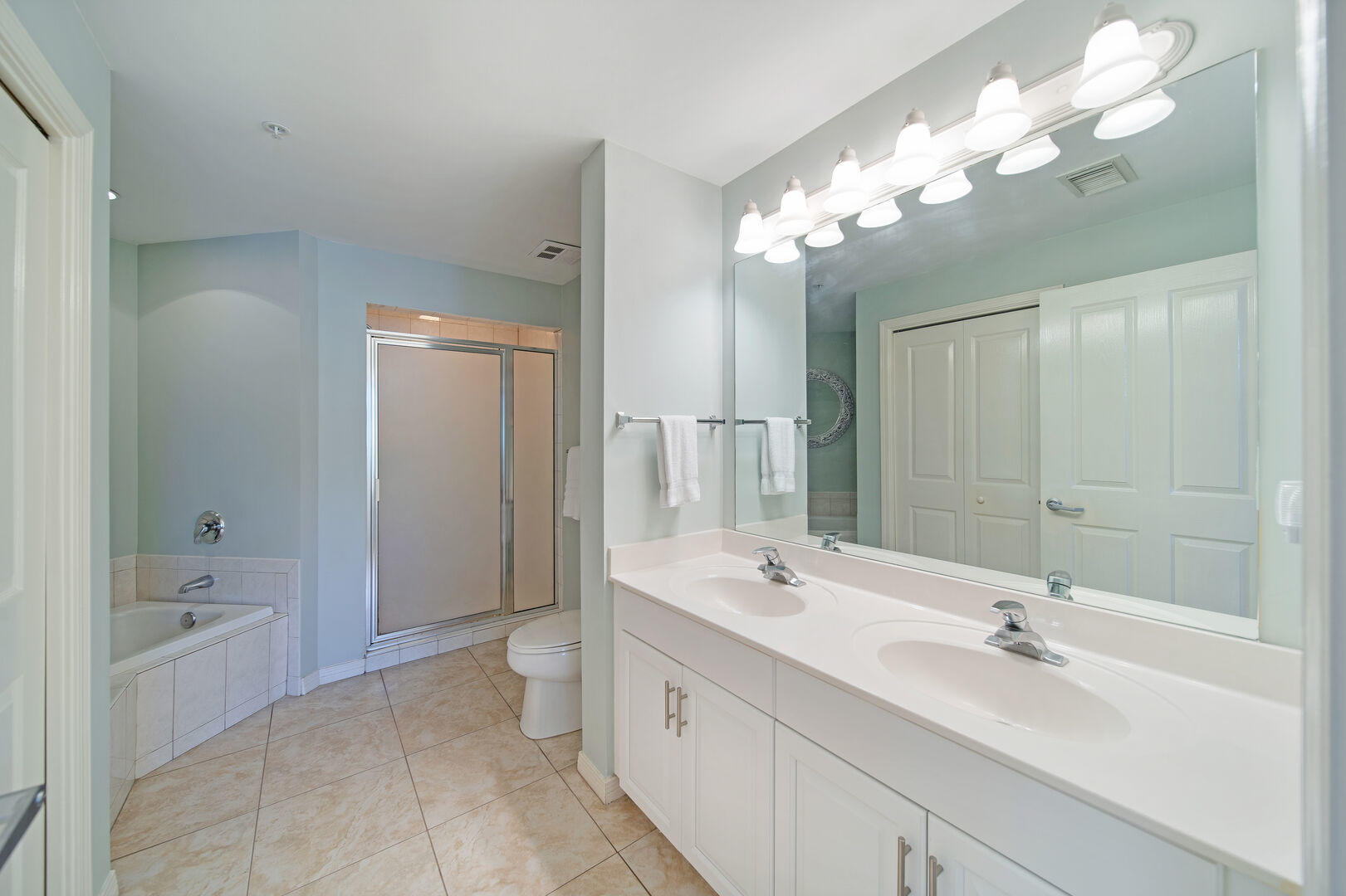 DESTIN WEST BEACH & BAY RESORT - Residential