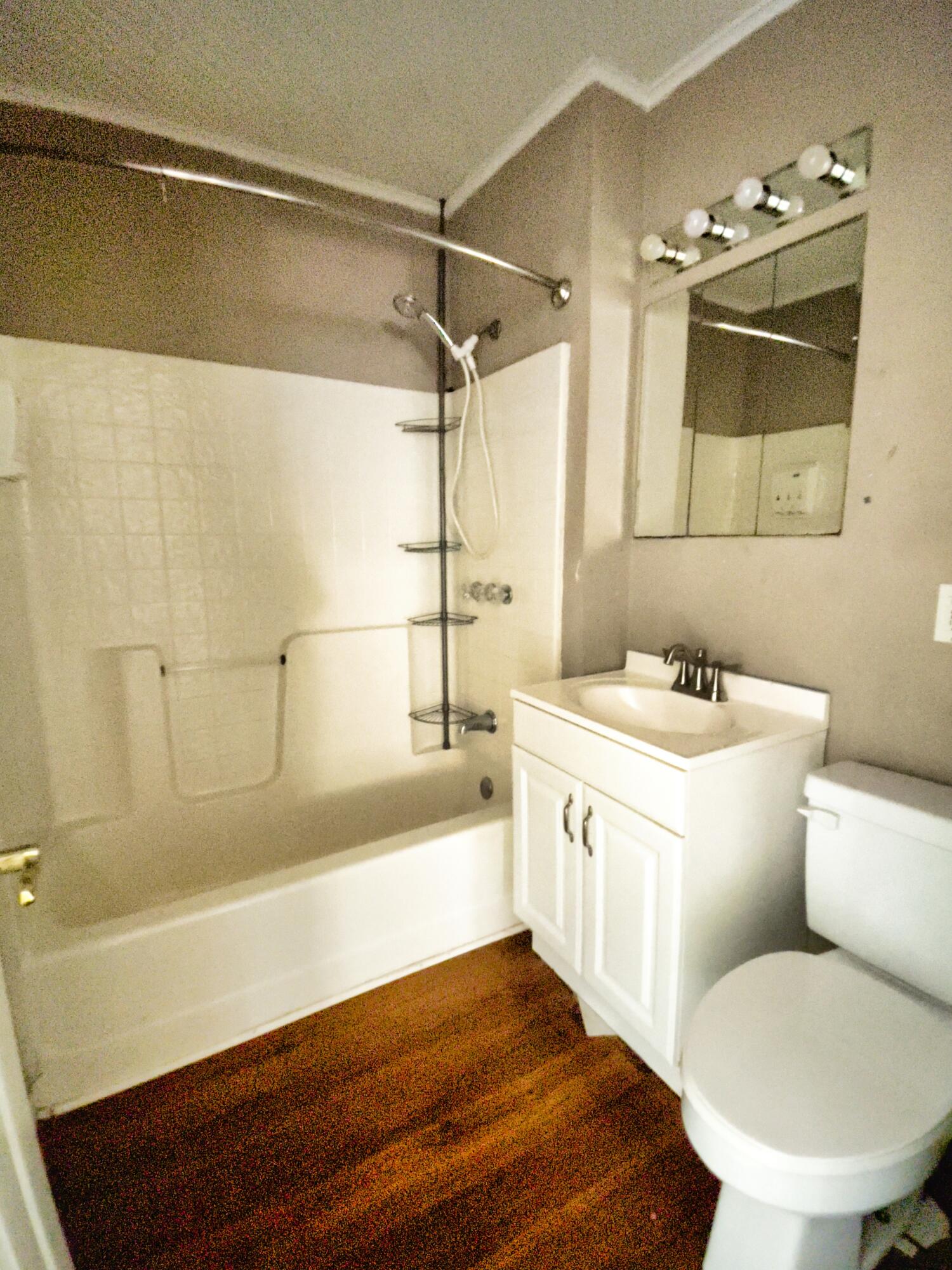 CRESCENT SHORES - Residential