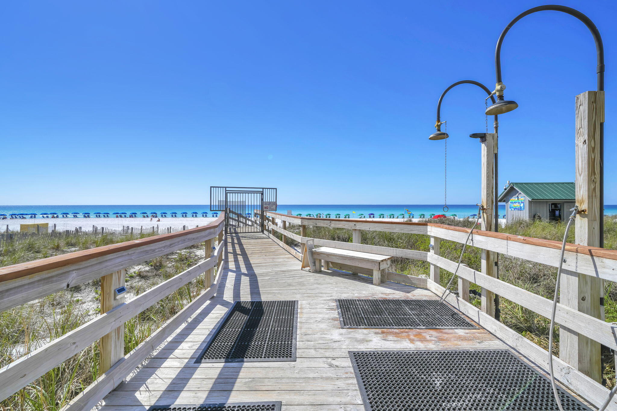 EMERALD TOWERS CONDO - Residential