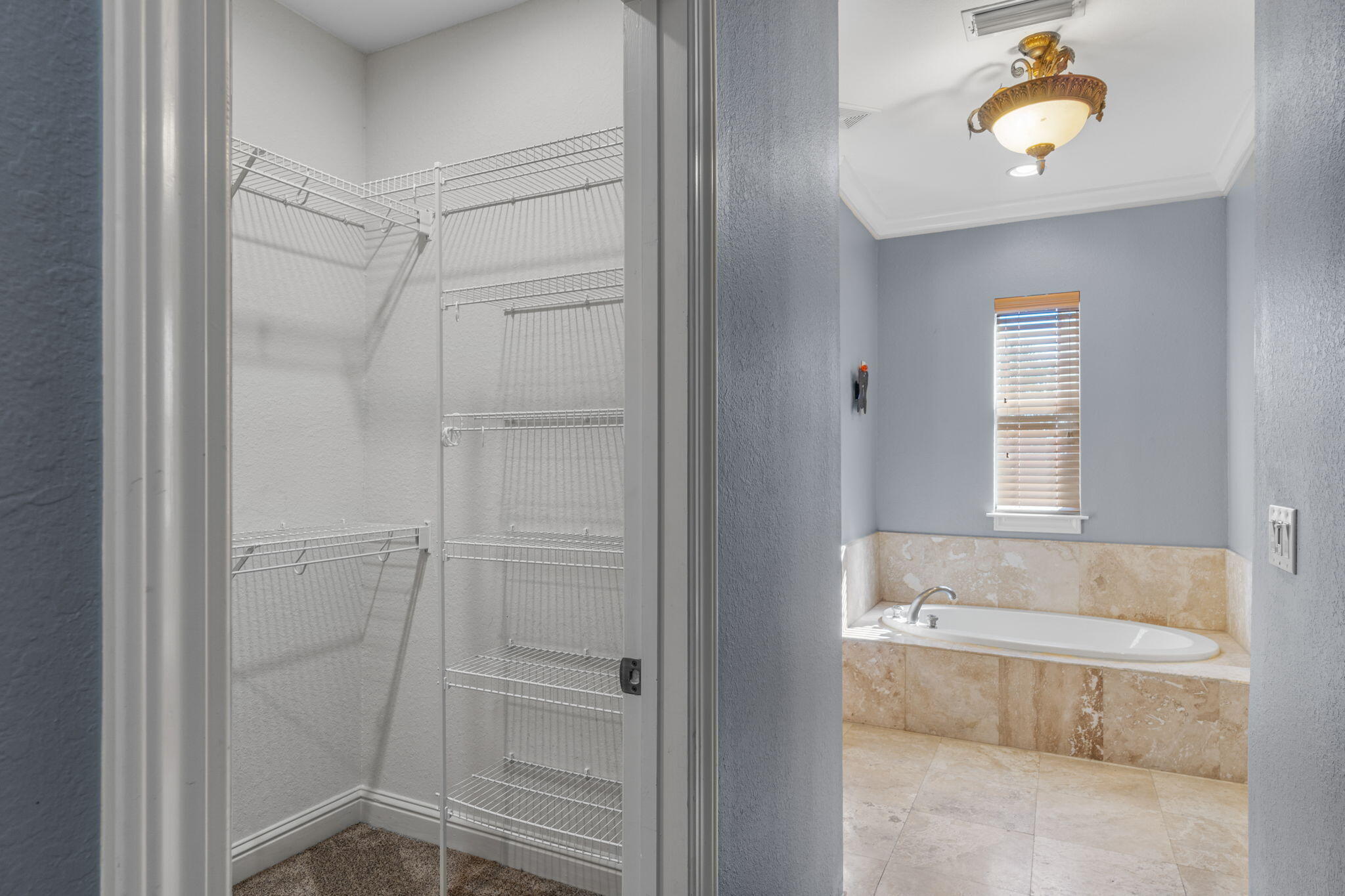 CALUSA BAY S/D - Residential