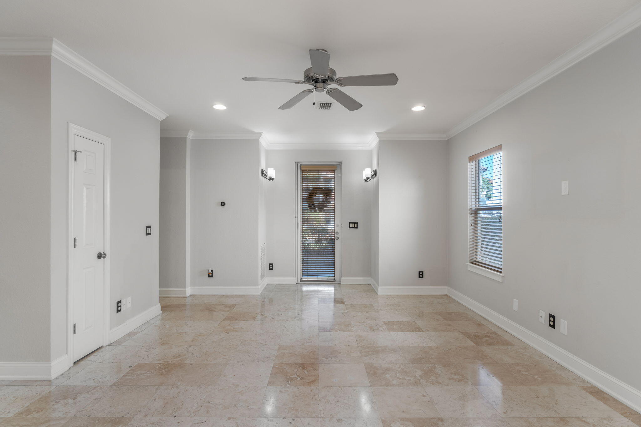 CALUSA BAY S/D - Residential