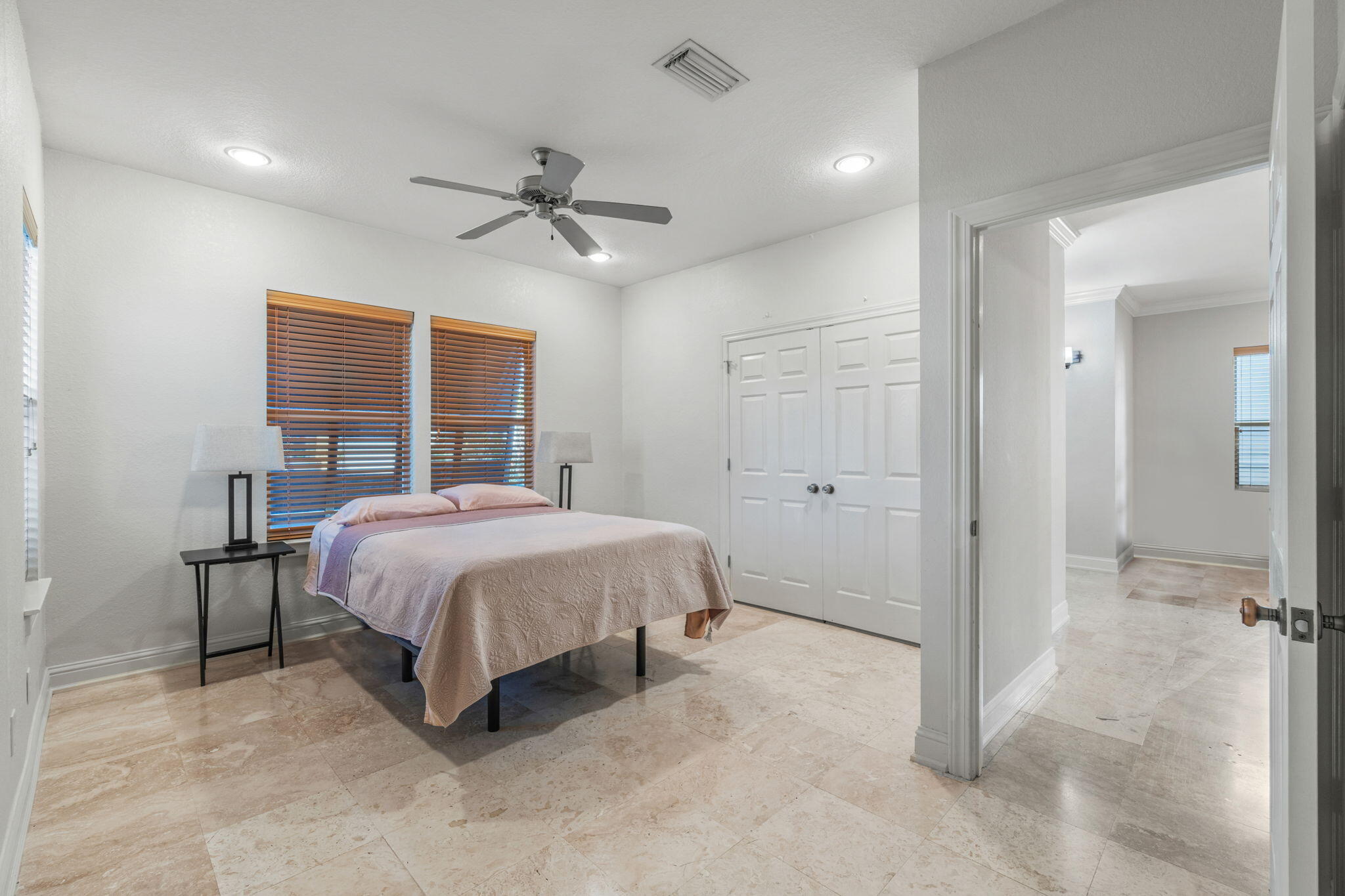 CALUSA BAY S/D - Residential