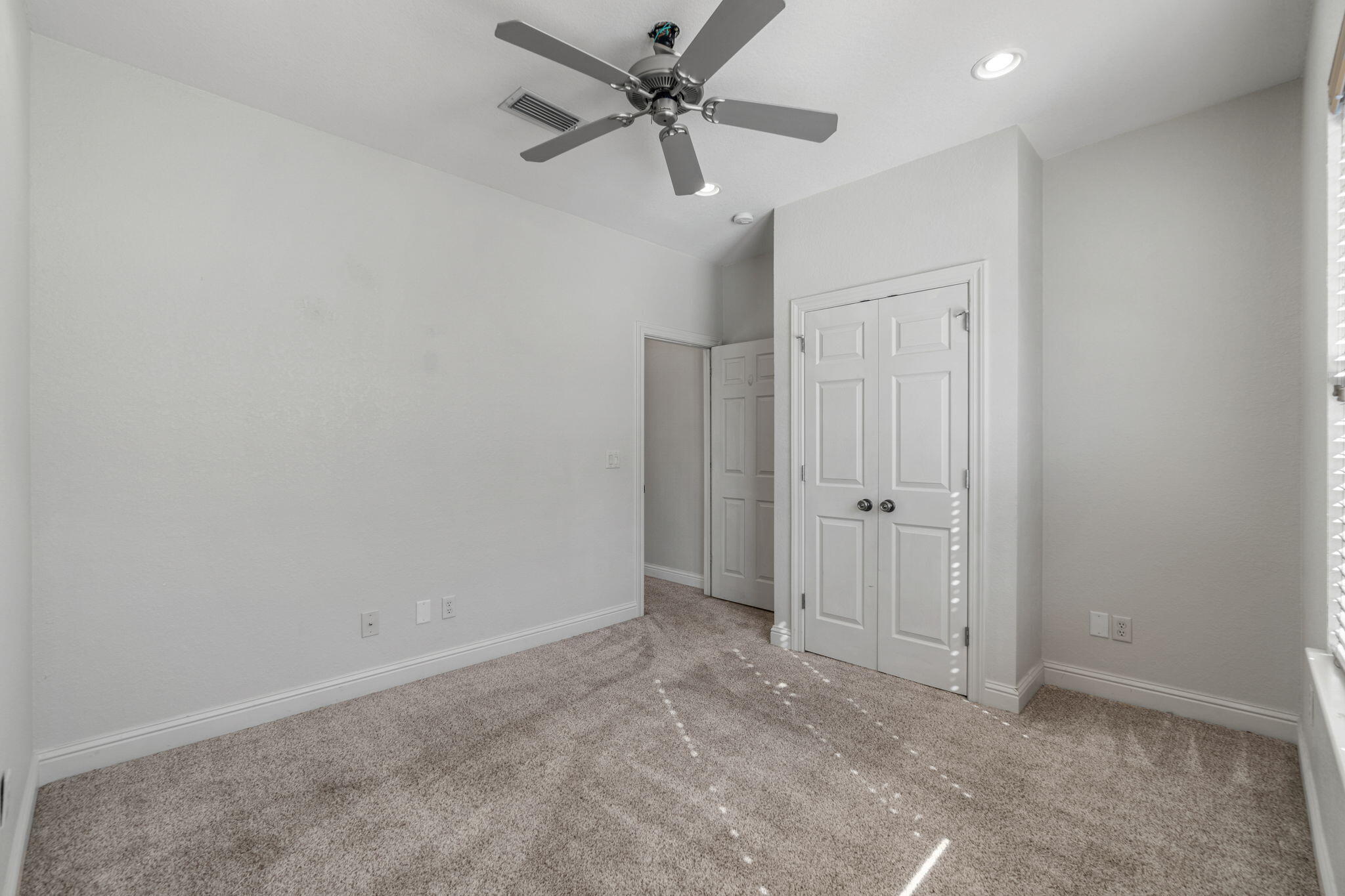 CALUSA BAY S/D - Residential