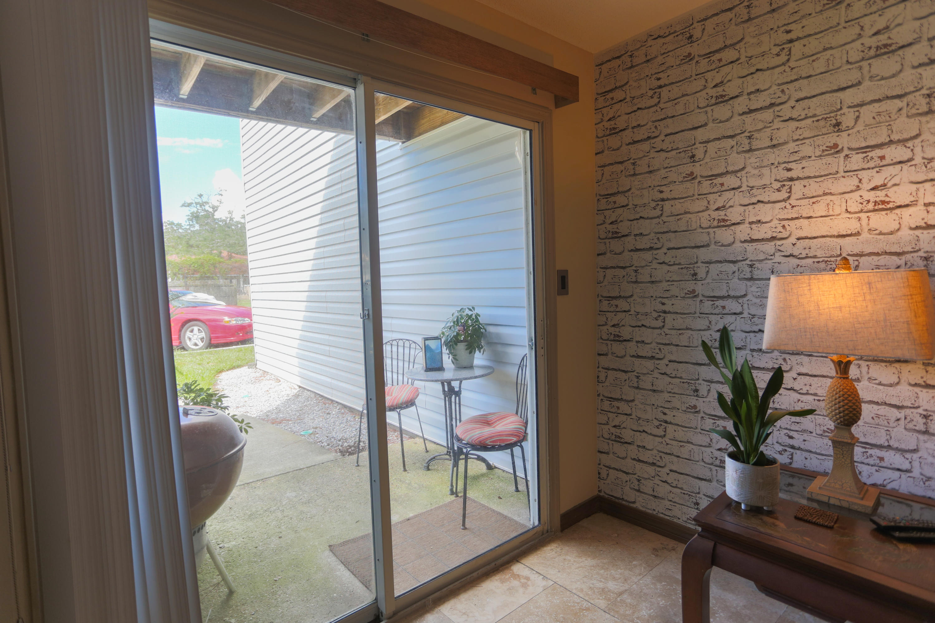 FINISTERRA CONDO - Residential