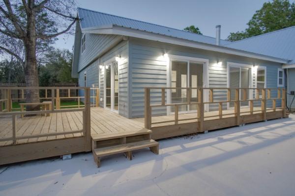 NO RECORDED SUBDIVISION - Residential