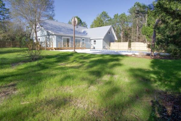 NO RECORDED SUBDIVISION - Residential