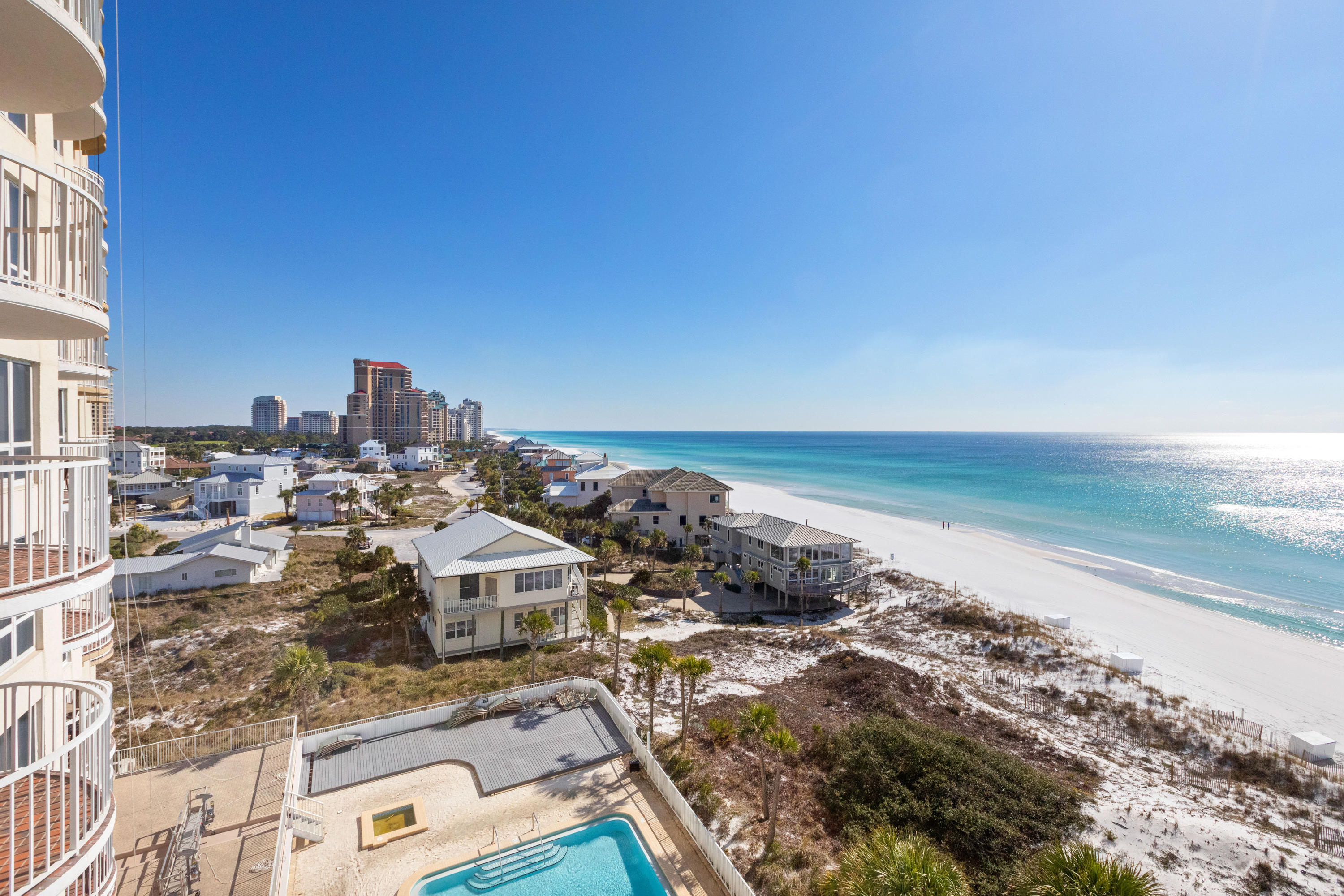 HIDDEN DUNES GULFSIDE 1 - Residential