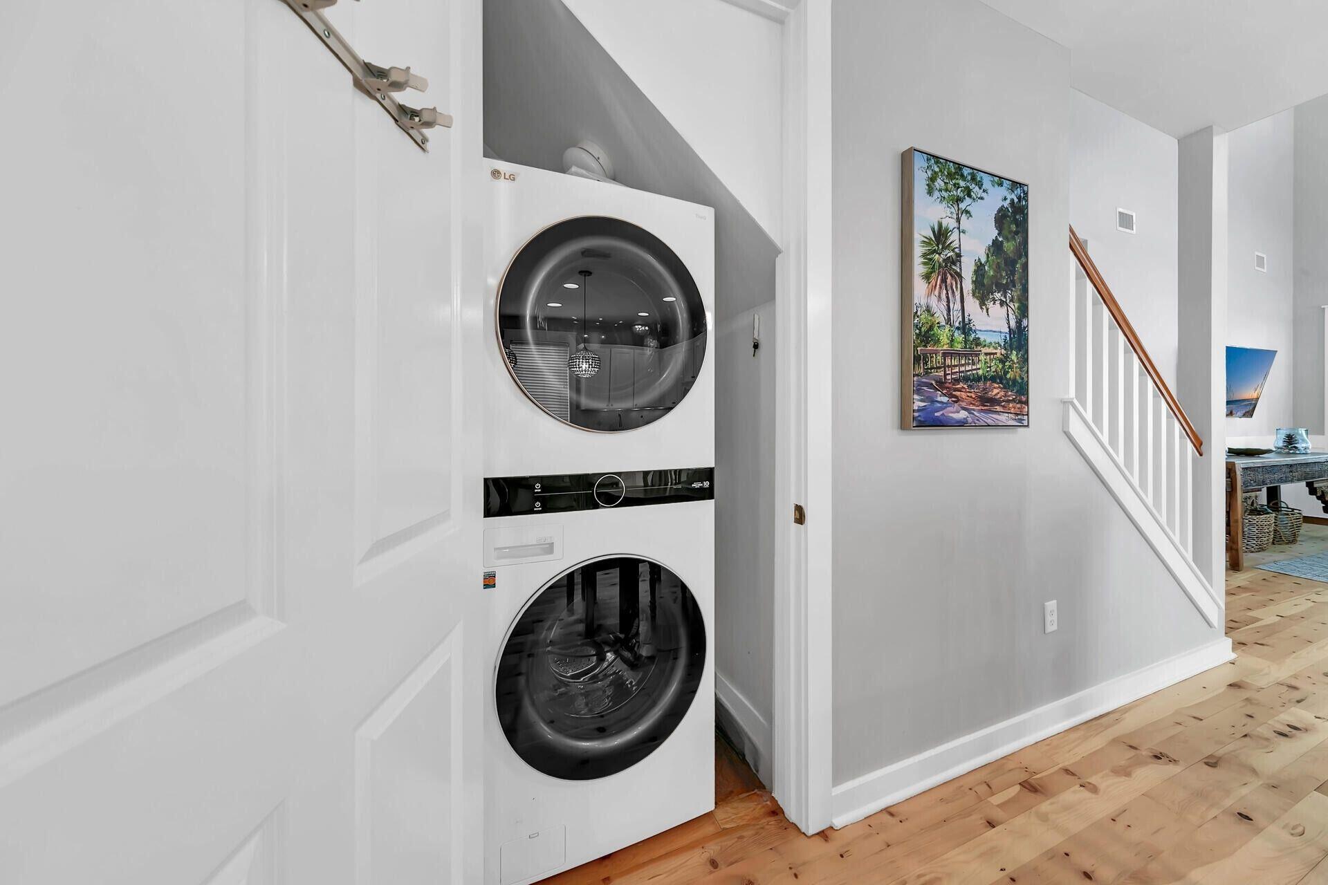 LAUREL GROVE - Residential