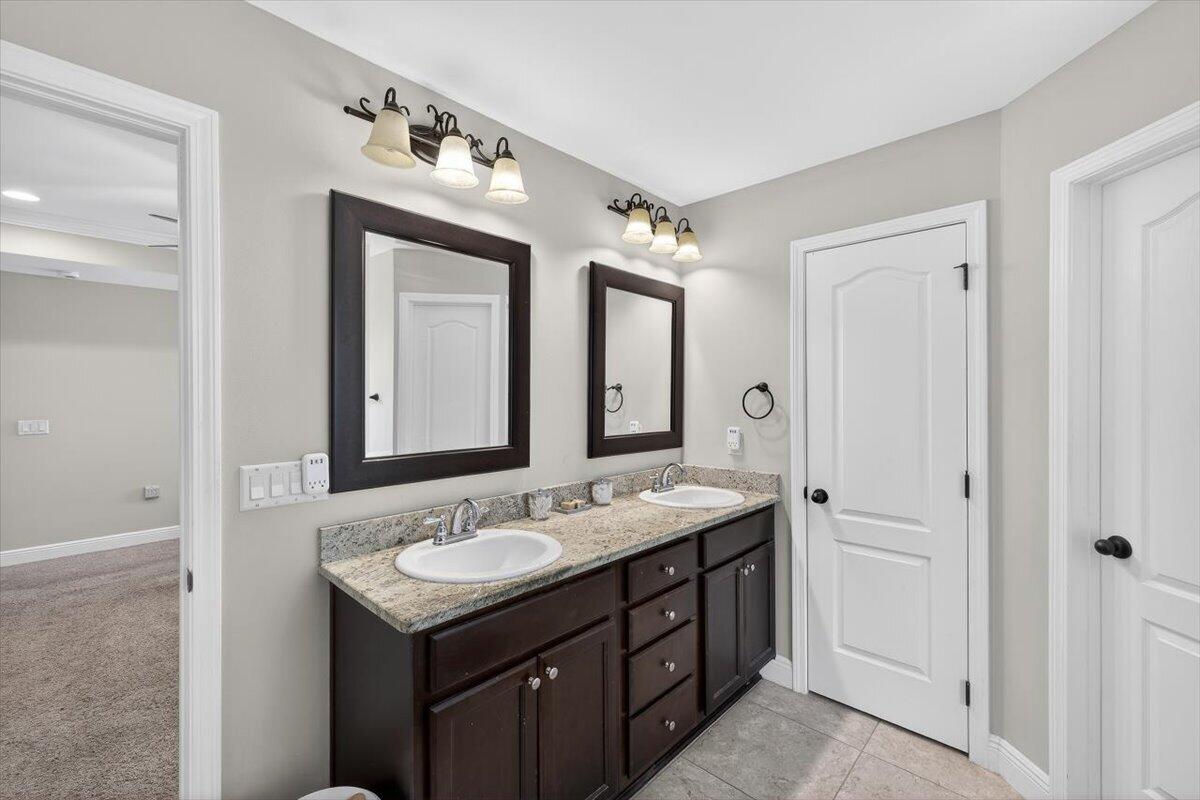 TRAILWOOD ESTATES - Residential