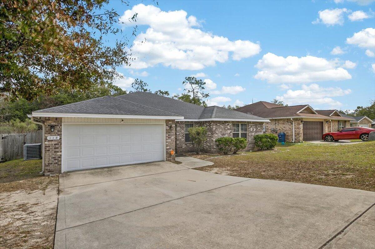 TRAILWOOD ESTATES - Residential