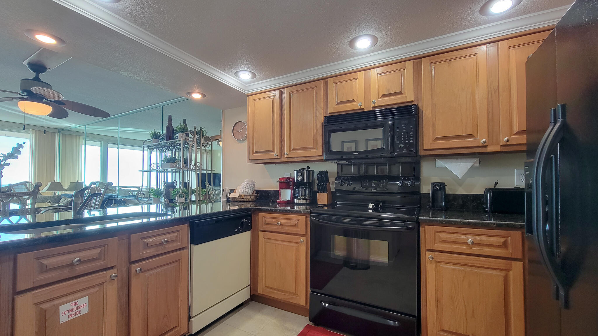 BREAKERS OF FWB PH 1 - Residential