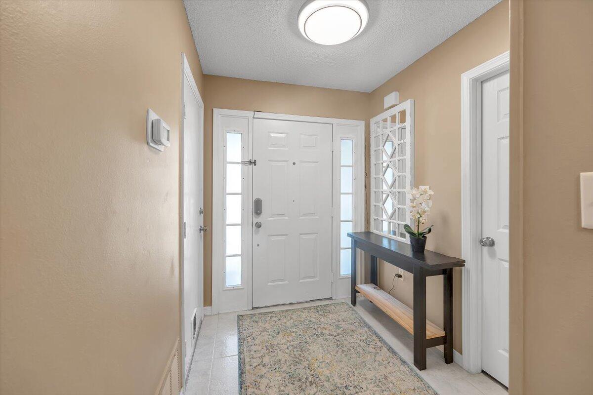 SANDY RIDGE ESTATES - Residential