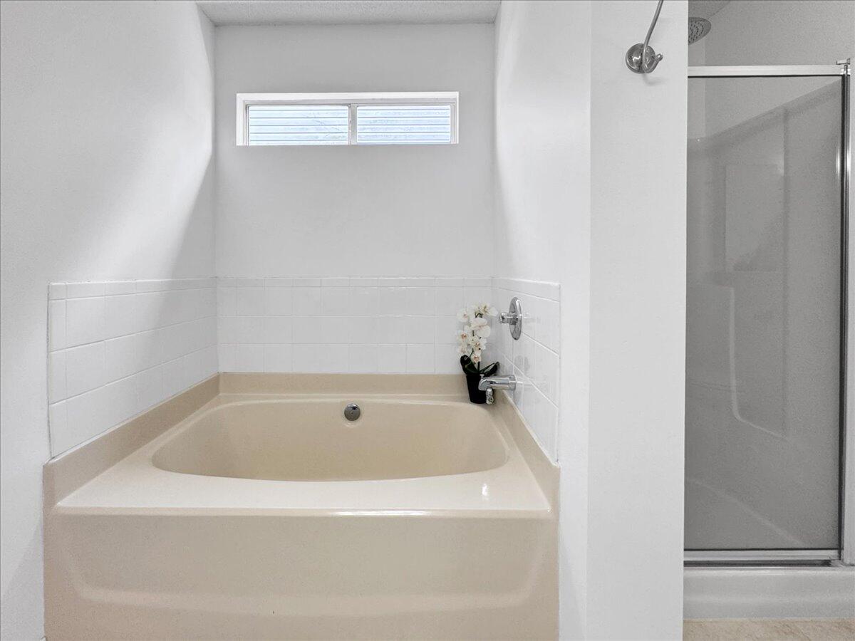 SANDY RIDGE ESTATES - Residential