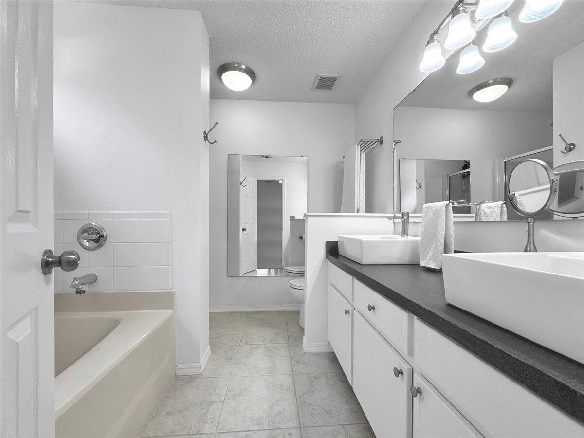 SANDY RIDGE ESTATES - Residential