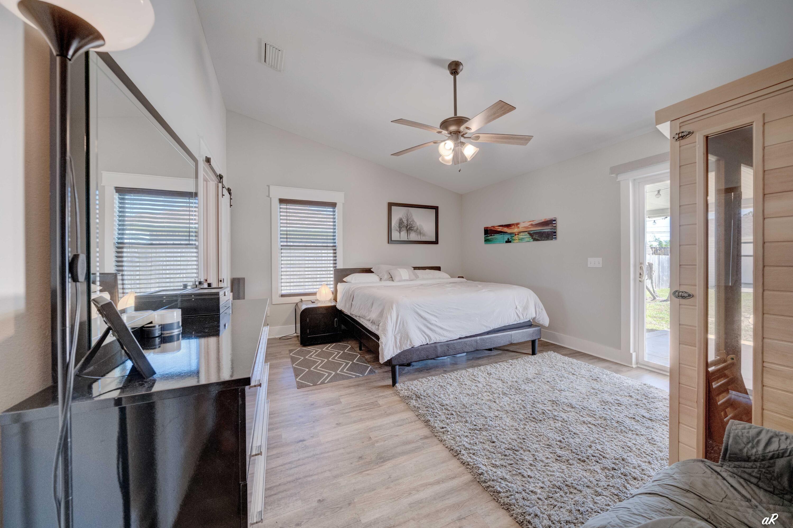 DERBY WOODS - Residential