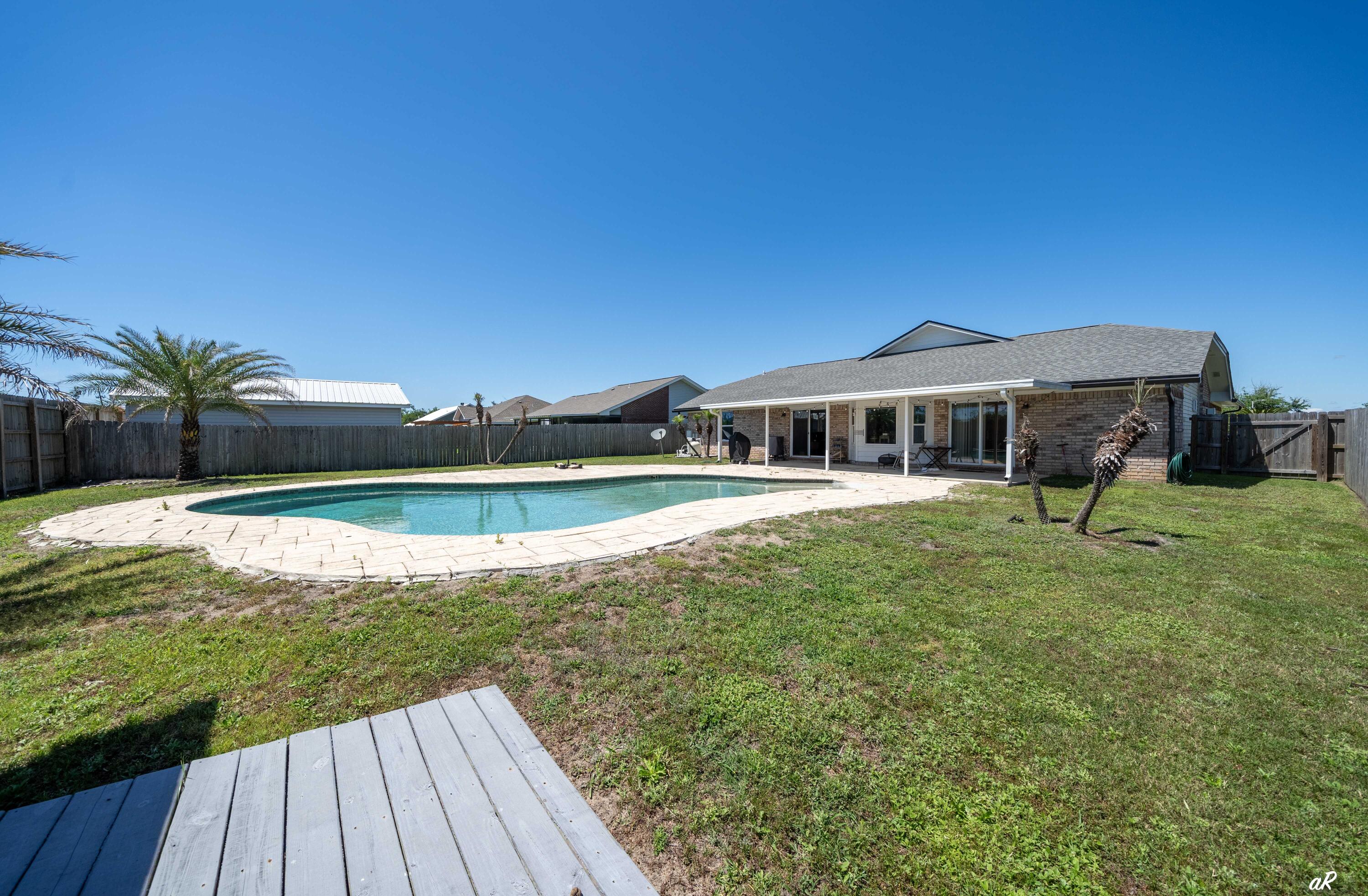 DERBY WOODS - Residential