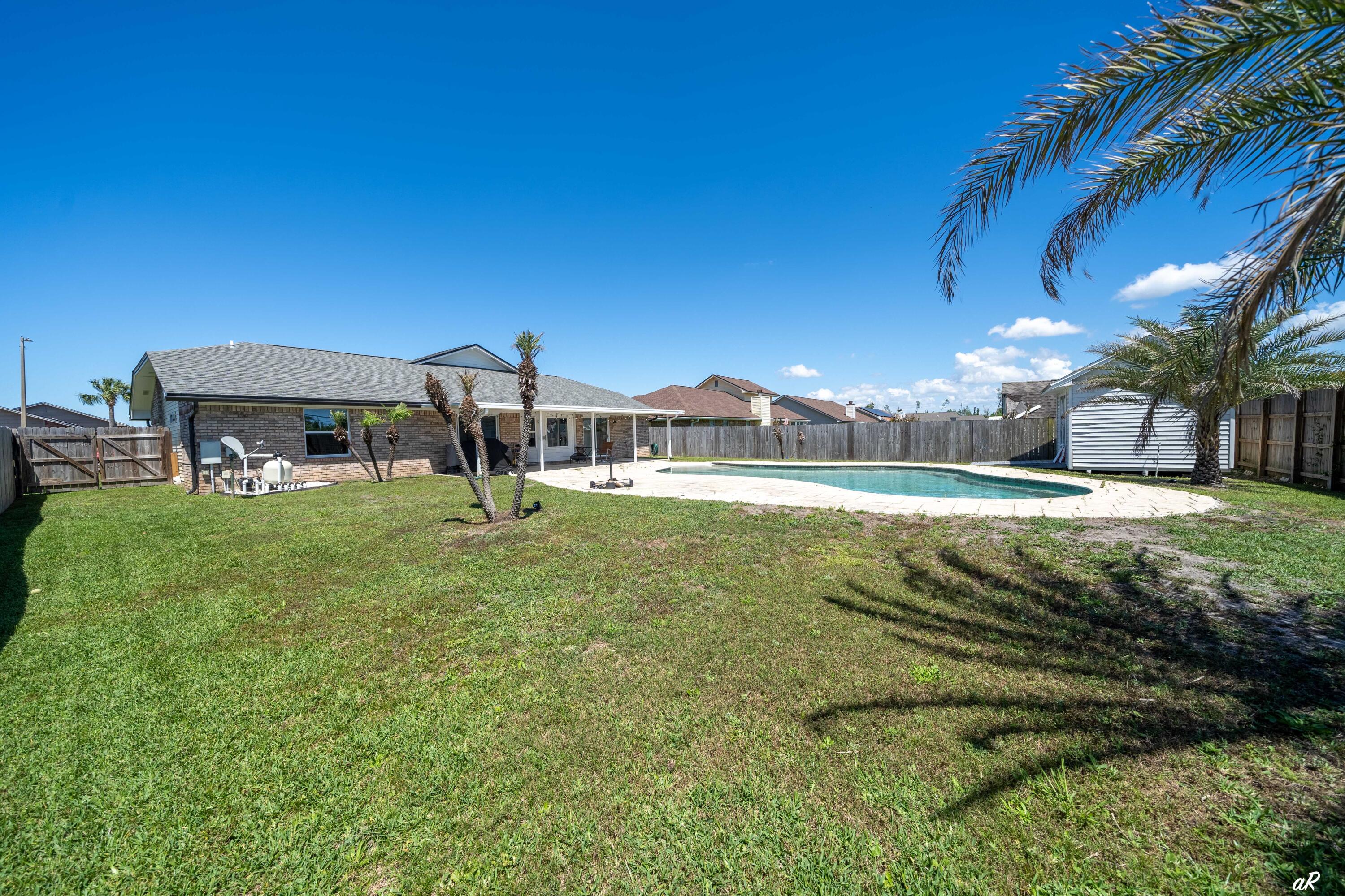 DERBY WOODS - Residential