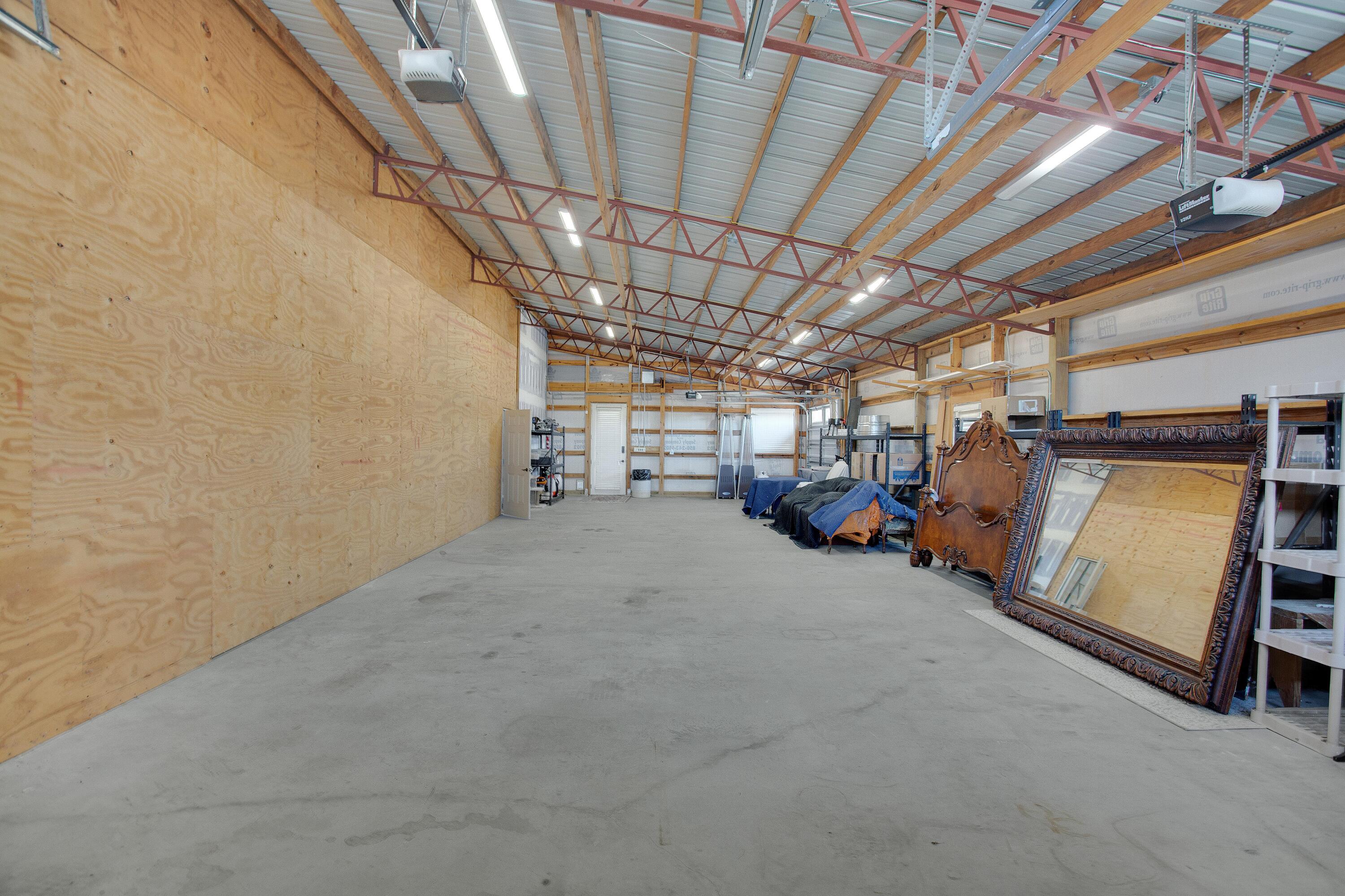 STABLES AT SANDY PINE - Residential