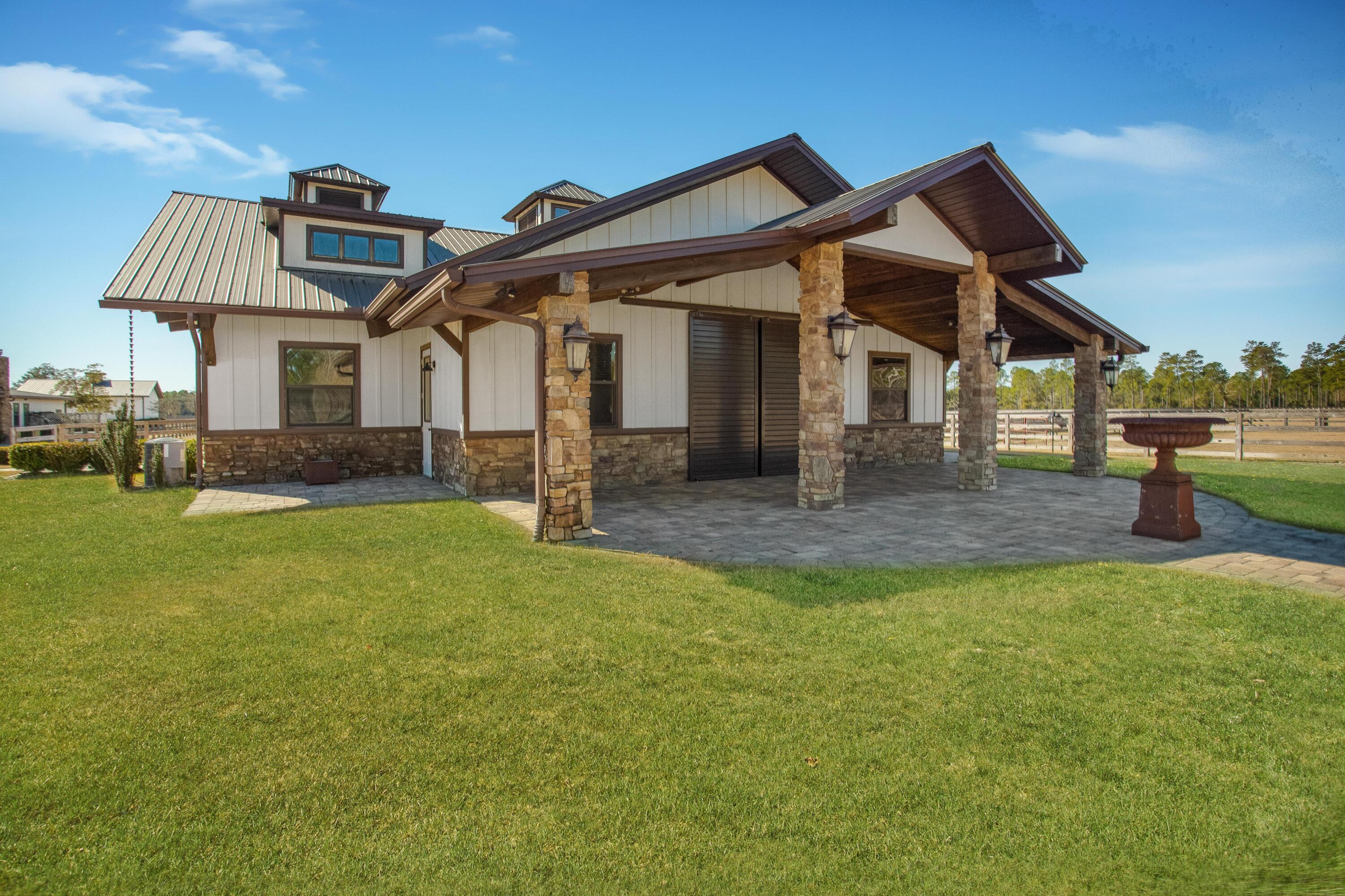STABLES AT SANDY PINE - Residential