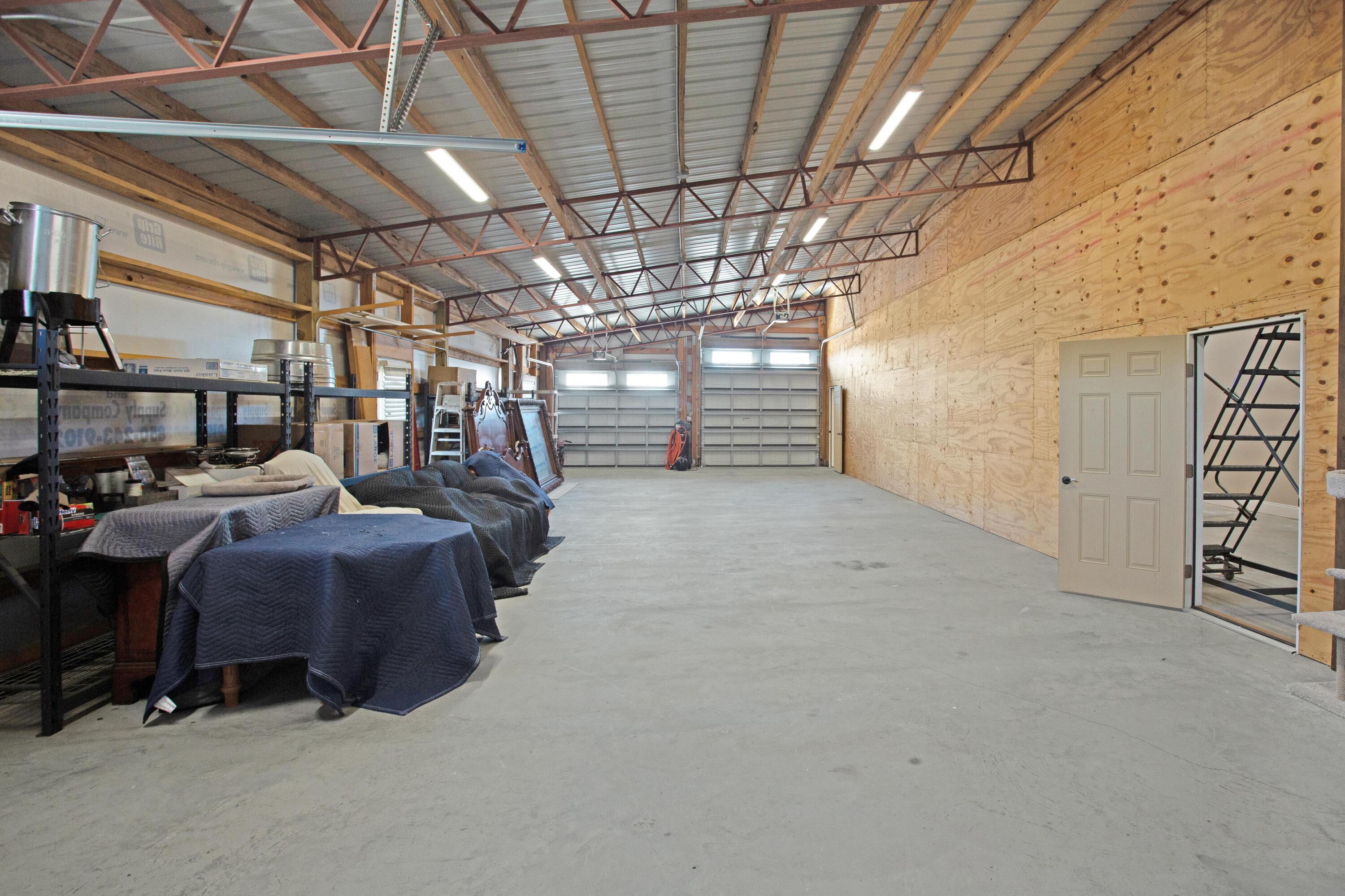 STABLES AT SANDY PINE - Residential