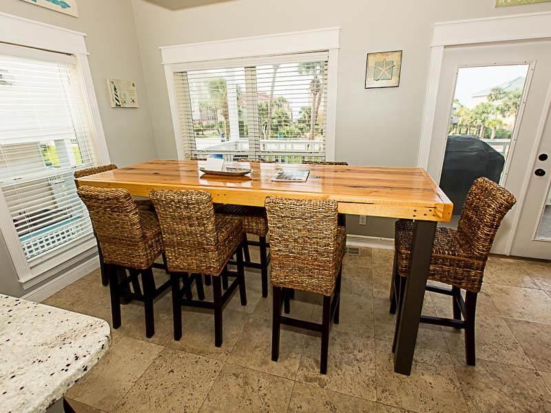 CRYSTAL SHORES - Residential