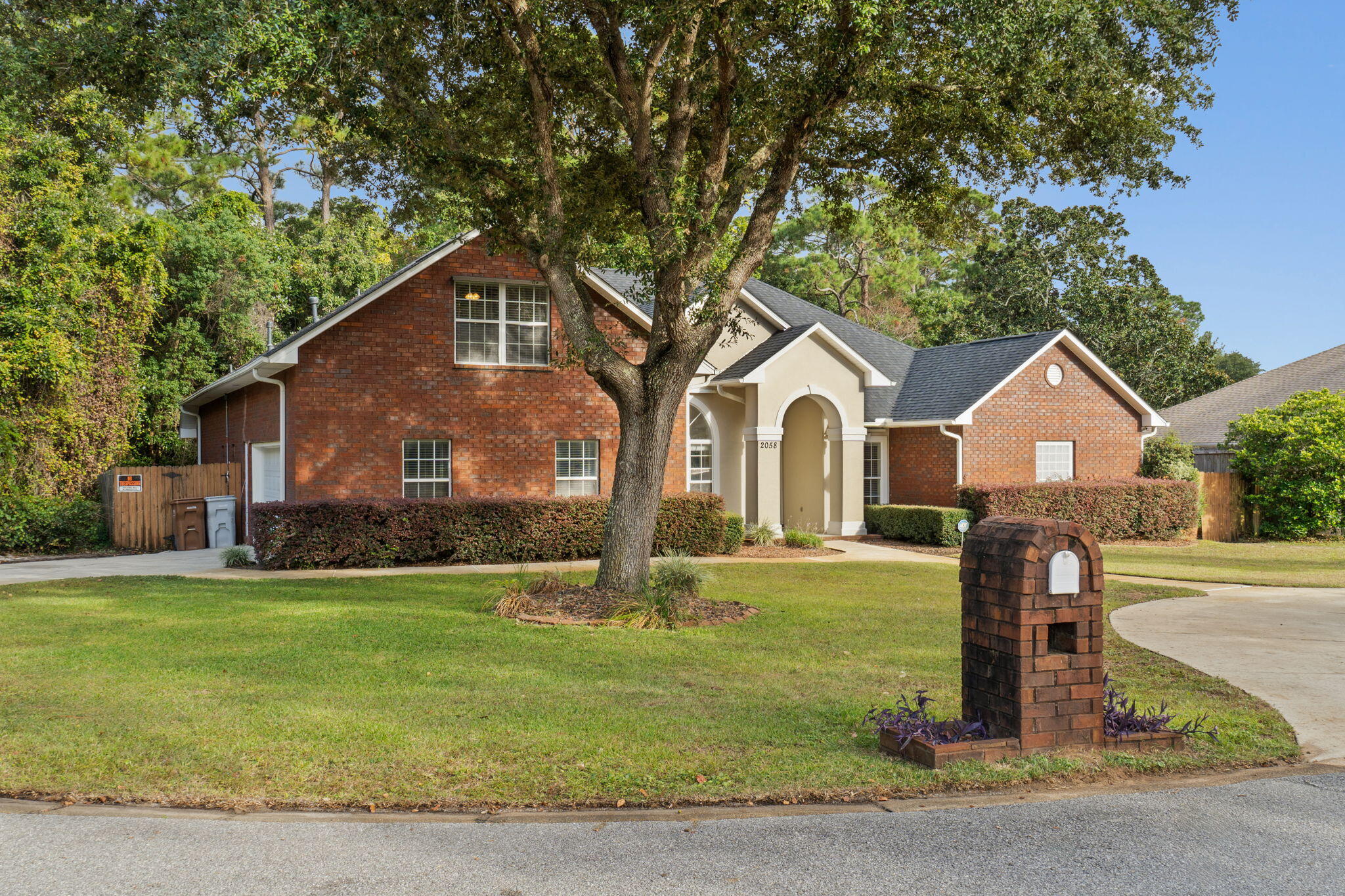 PINE RANCH - Residential