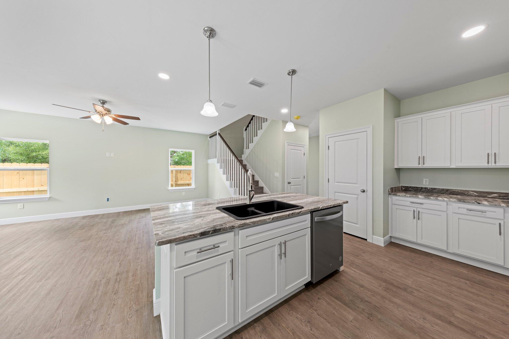 SHILOH PLACE - Residential