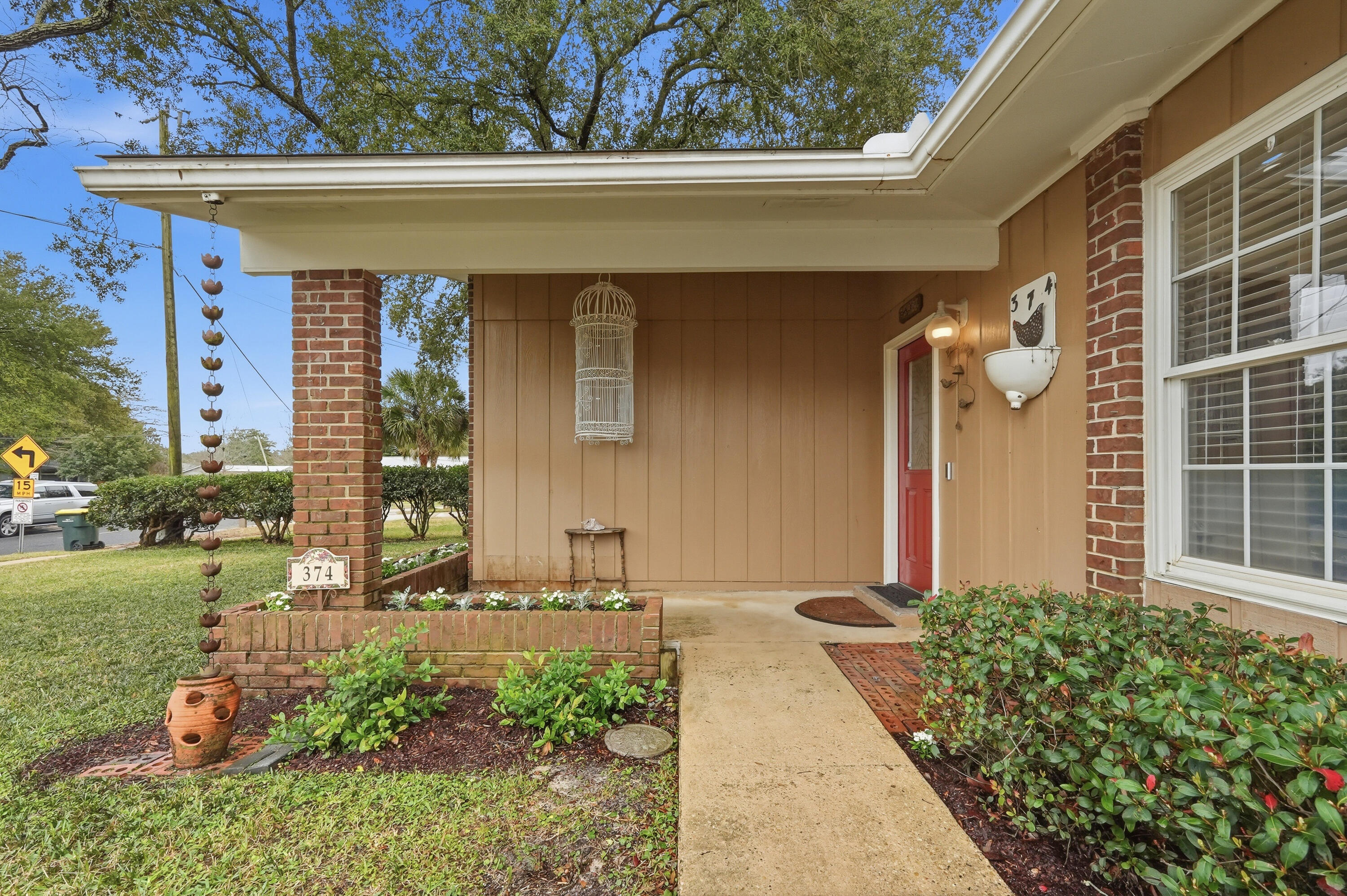 VICTORIA GARDENS 3 - Residential