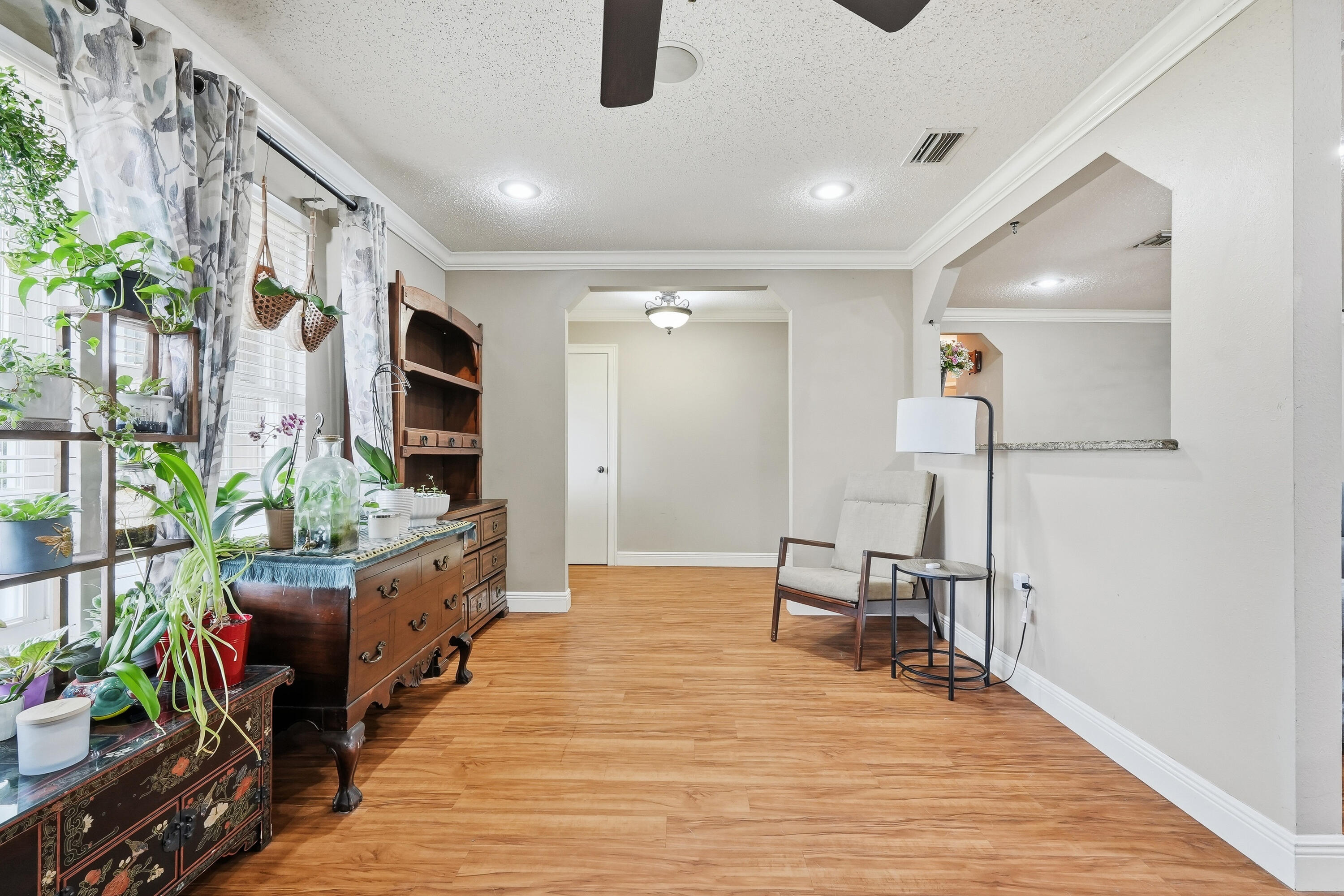 VICTORIA GARDENS 3 - Residential