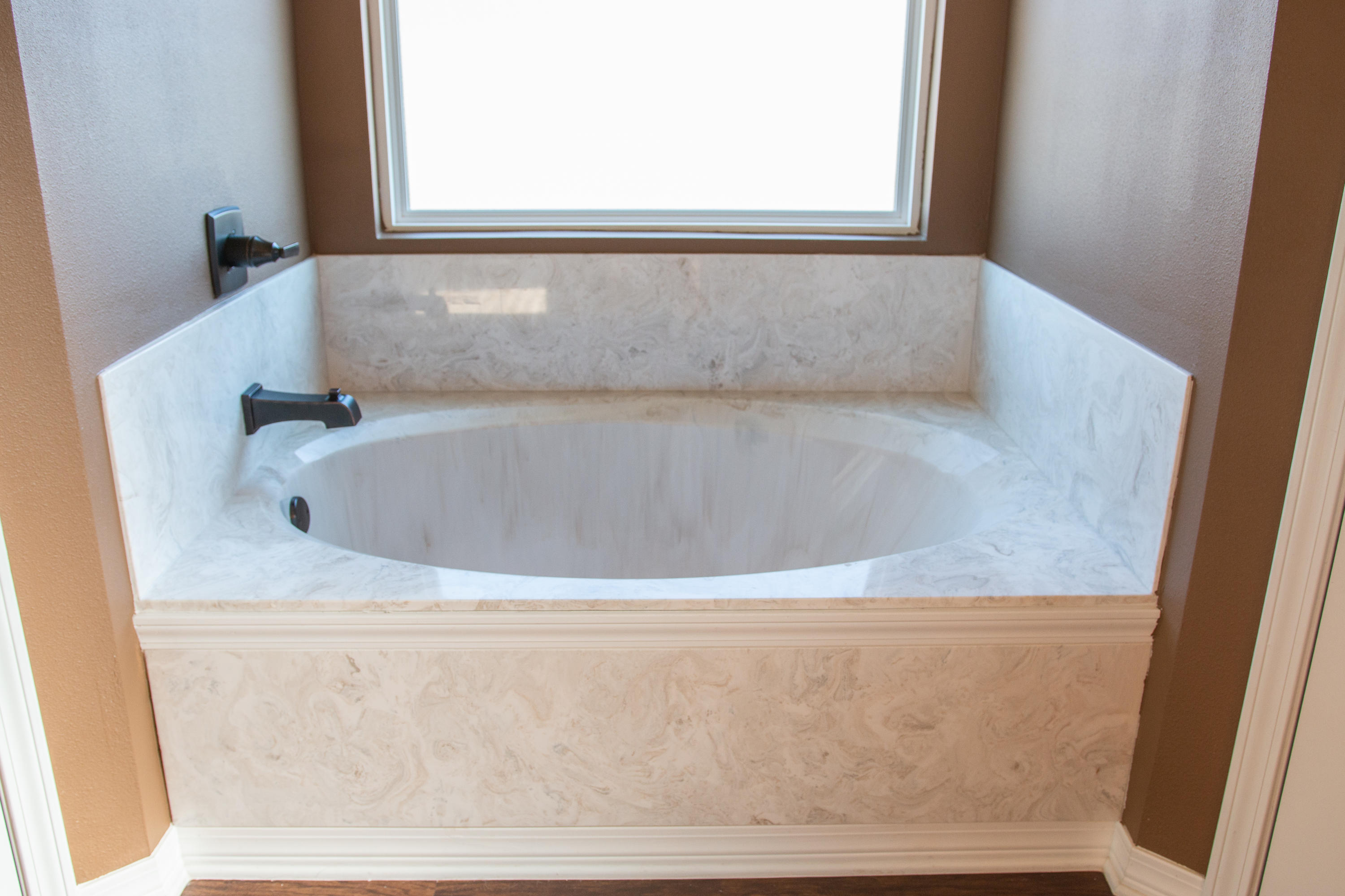 Taylor Farms - Residential Lease