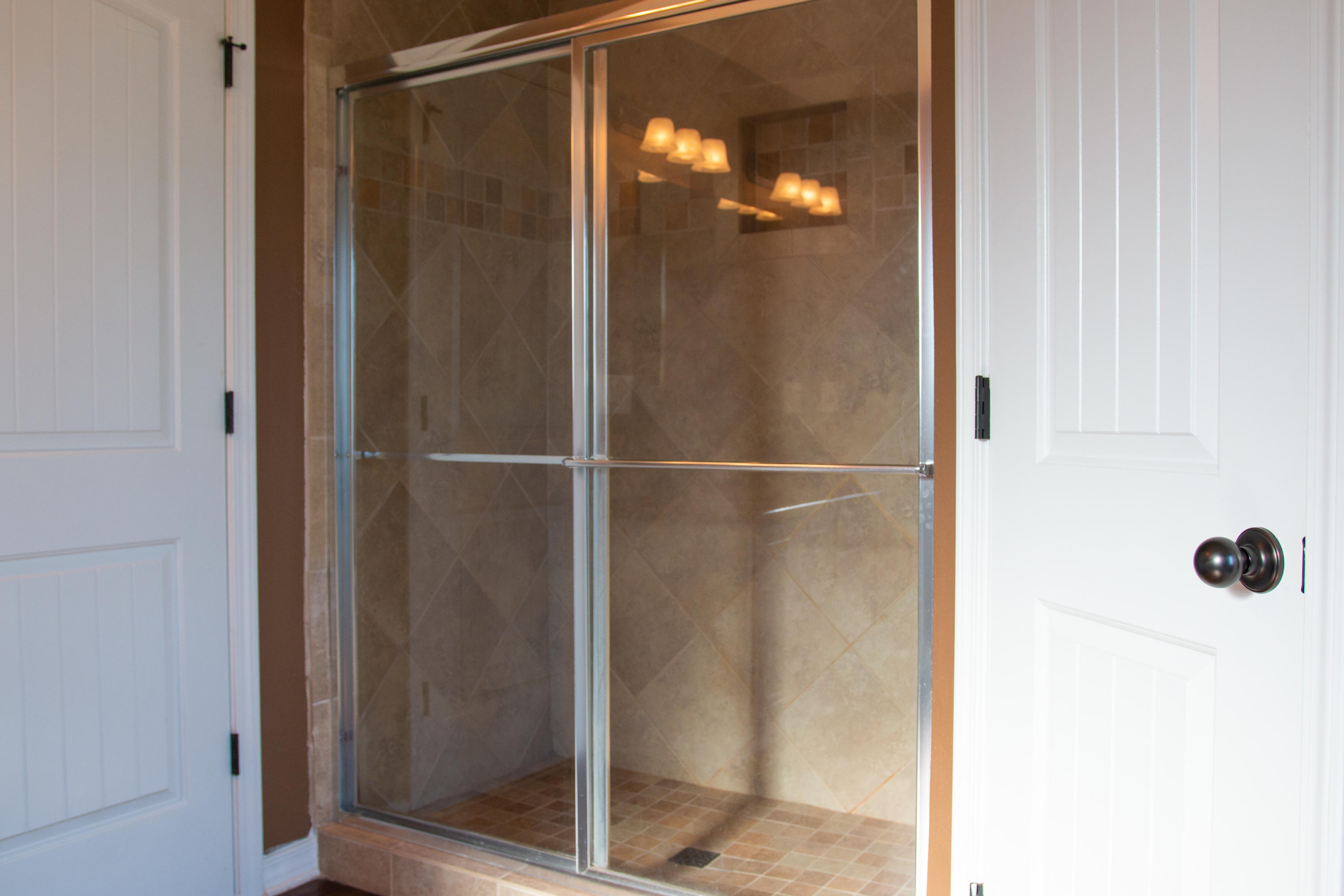 Taylor Farms - Residential Lease