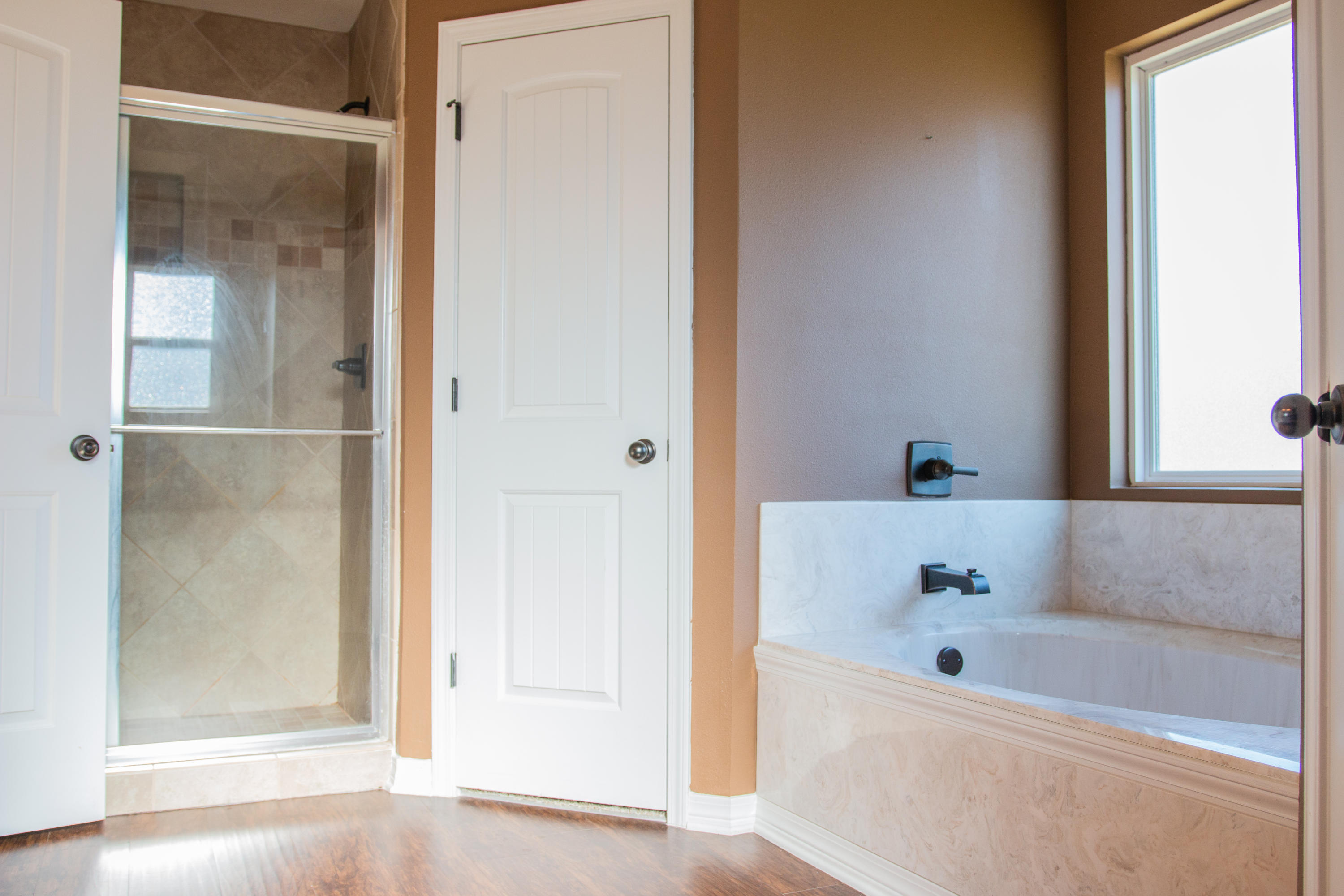 Taylor Farms - Residential Lease