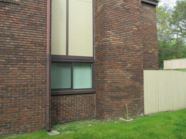 HIDDEN COVE T/H - Residential