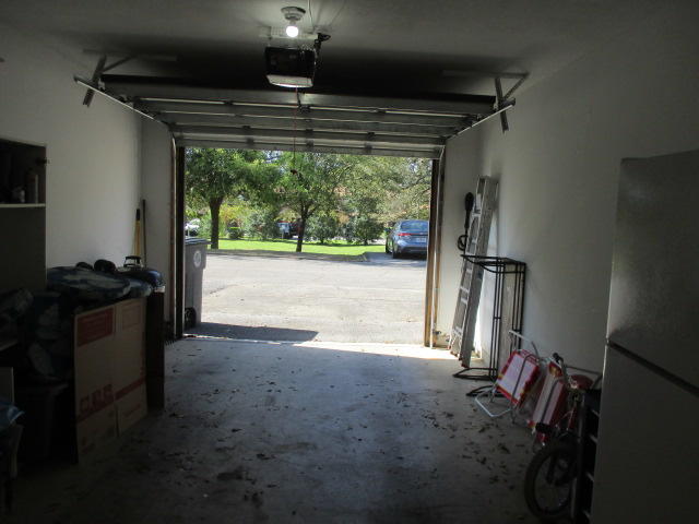 HIDDEN COVE T/H - Residential